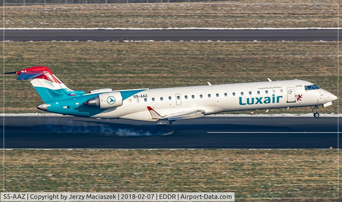 S5-AAZ, 2001 Canadair CRJ-700 (CL-600-2C10) Regional Jet C/N 10014, Canadair CRJ-700
