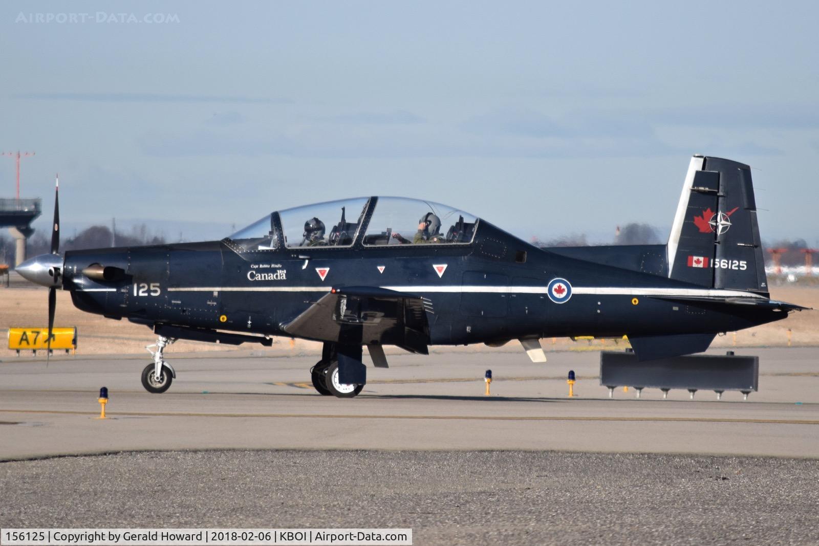 156125, Raytheon CT-156 Harvard II C/N PF-25, Taxiing to Alpha.  No.2 CFFTS, 15 Wing, Moose Jaw, Saskatchewan, Canada.