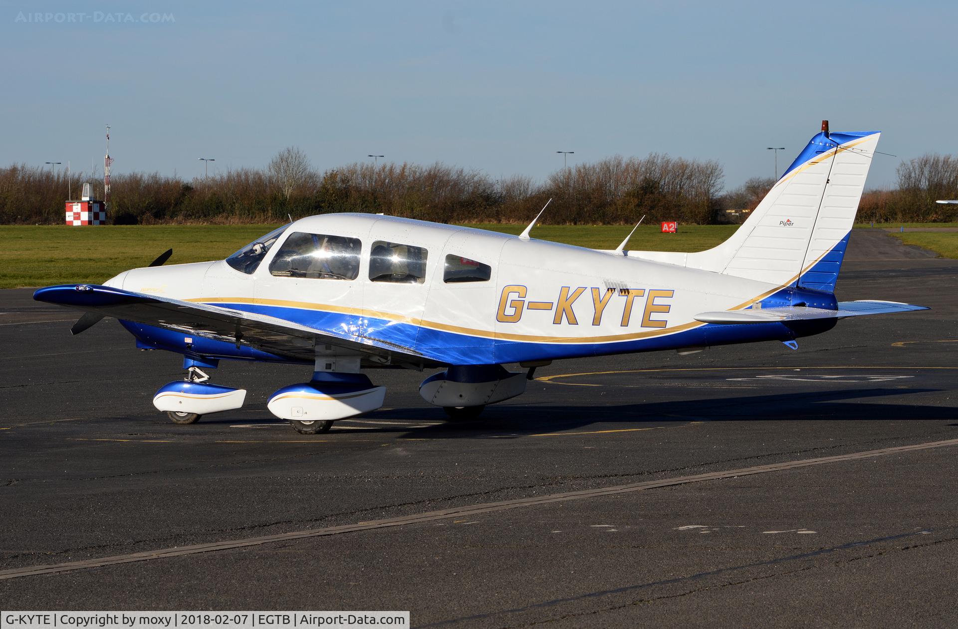 G-KYTE, 1982 Piper PA-28-161 Cherokee Warrior II C/N 28-8216043, Piper PA-28-161 Warrior II at Wycombe Air Park.