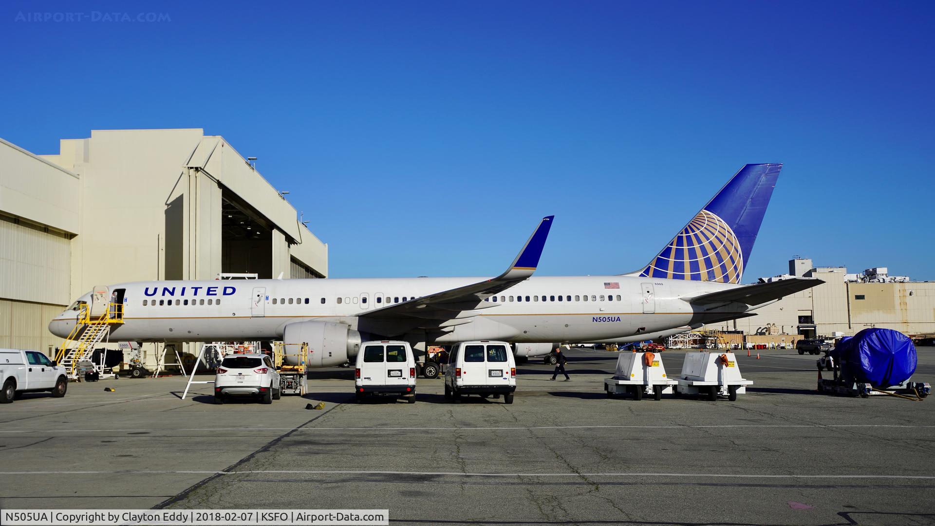 N505UA, 1989 Boeing 757-222 C/N 24626, SFO 2018.