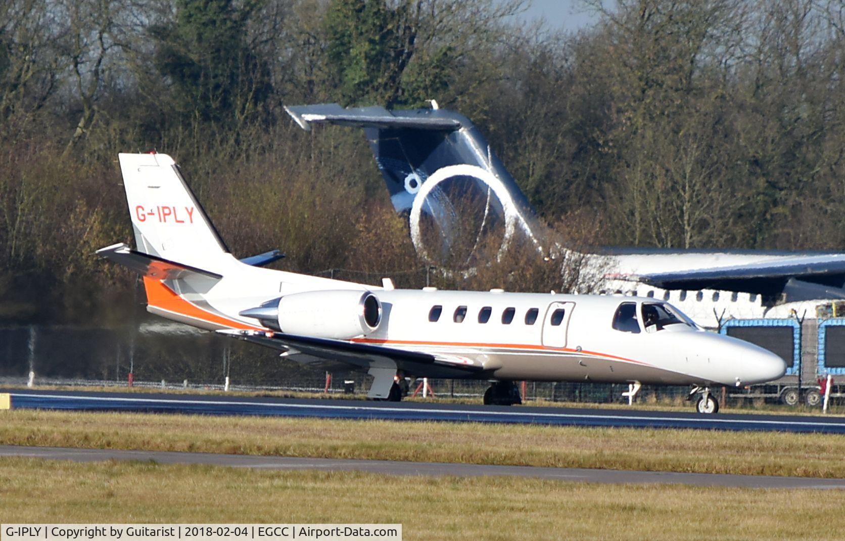 G-IPLY, 2000 Cessna 550 Citation Bravo C/N 550-0927, At Manchester