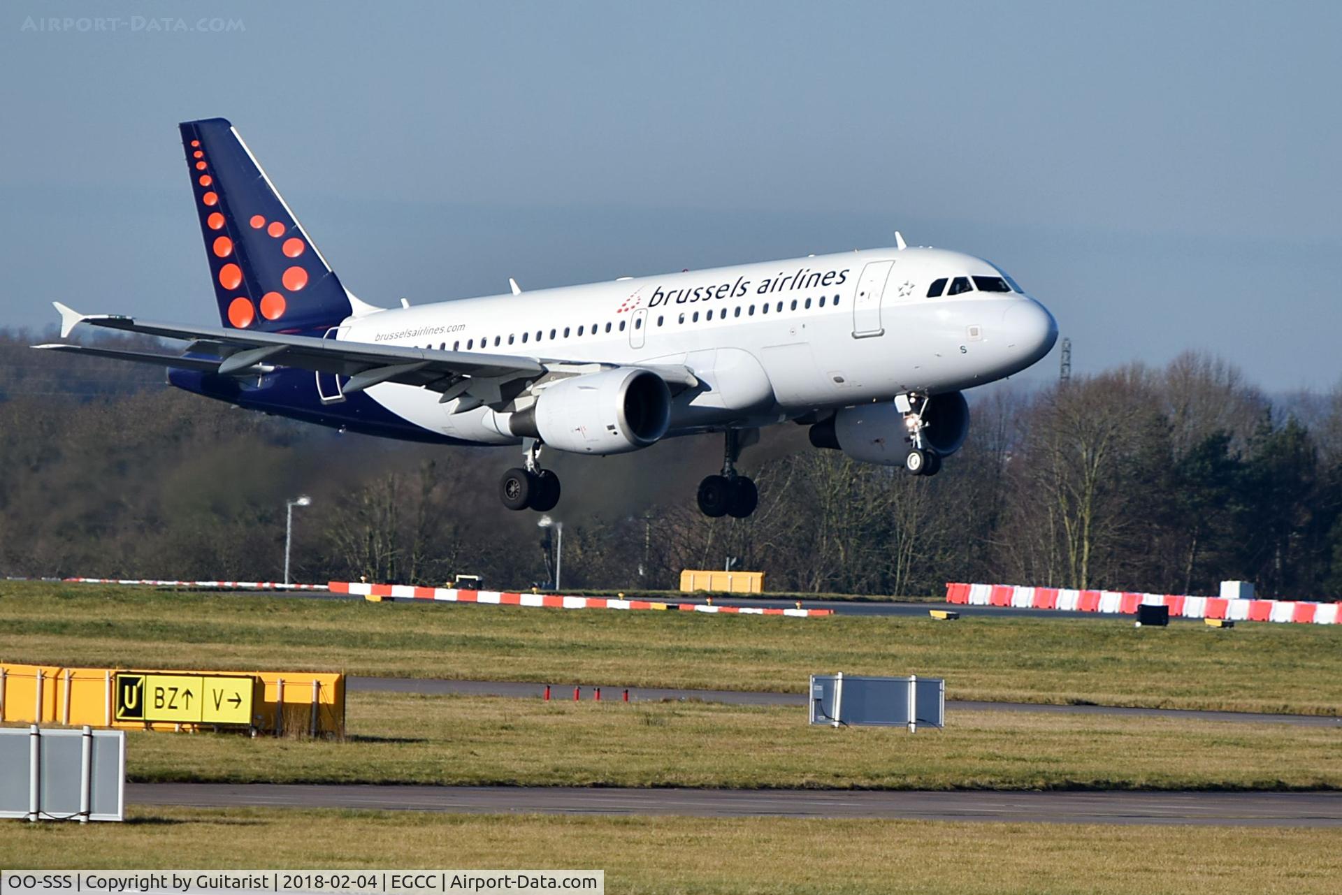 OO-SSS, 2003 Airbus A319-111 C/N 2030, At Manchester