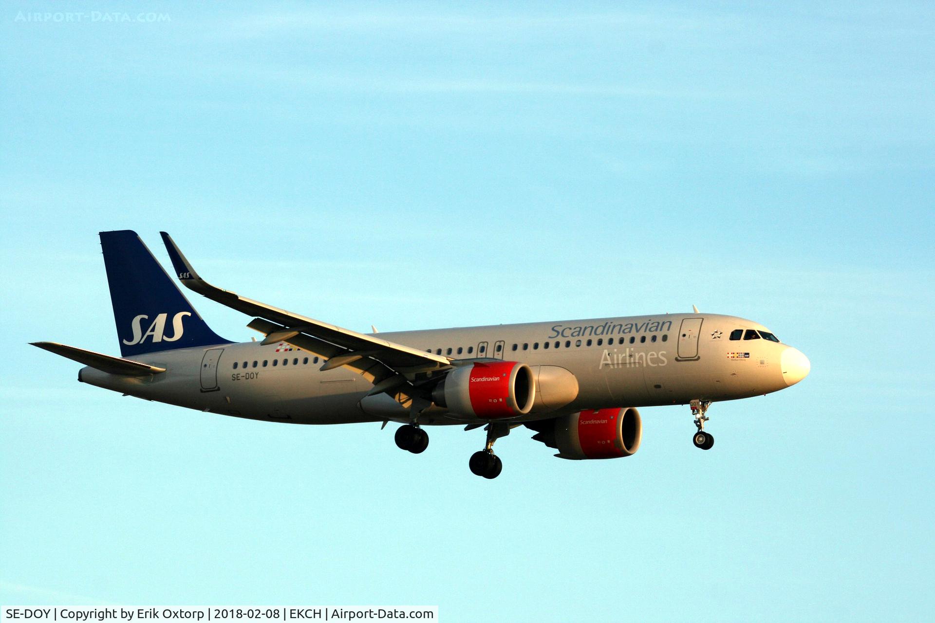 SE-DOY, 2017 Arbus A320-251N C/N 7499, SE-DOY landing rw 22L