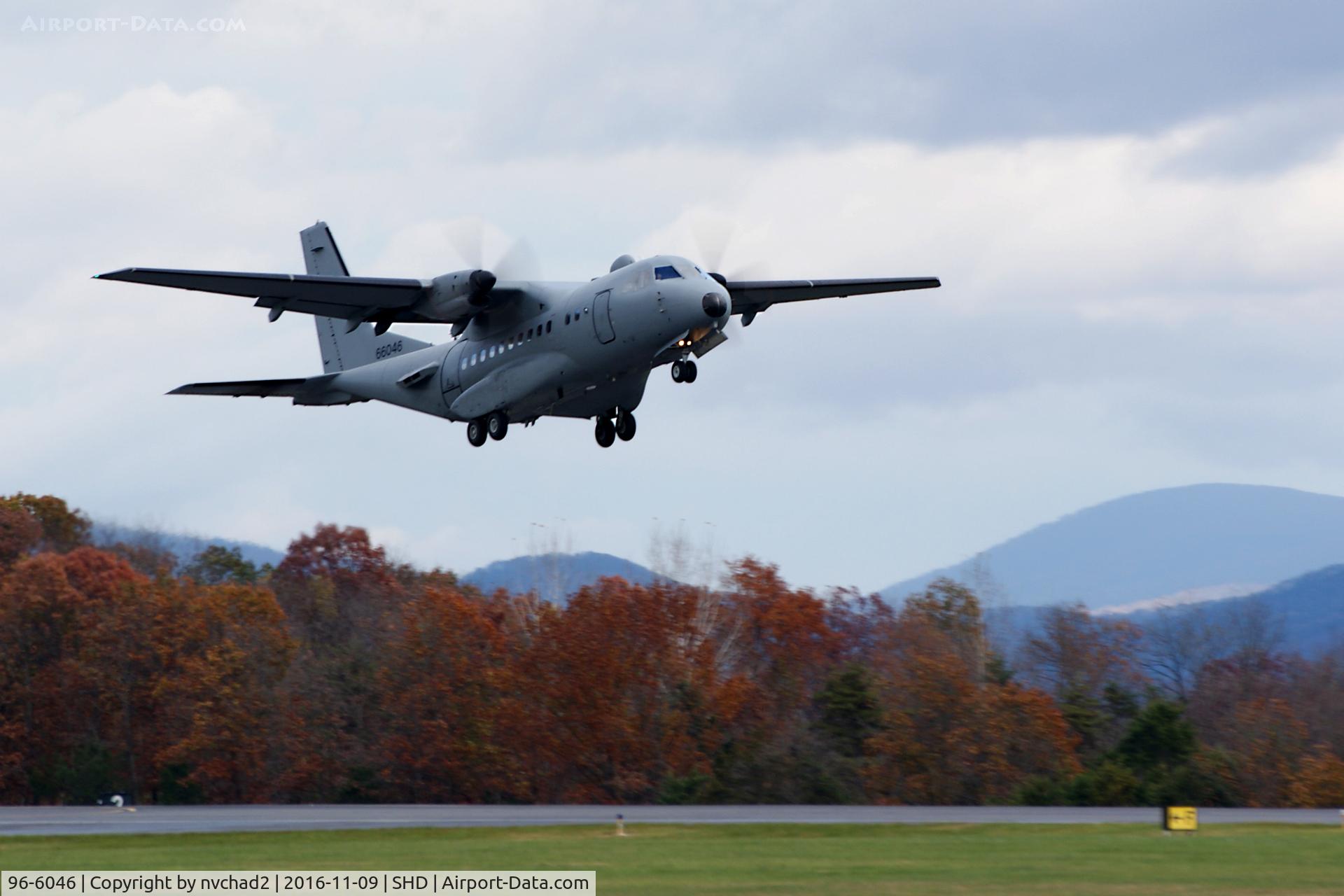 96-6046, 1998 Airtech CN-235-300 C/N C-130/42, Taking off from SHD Airport in Weyers Cave, VA