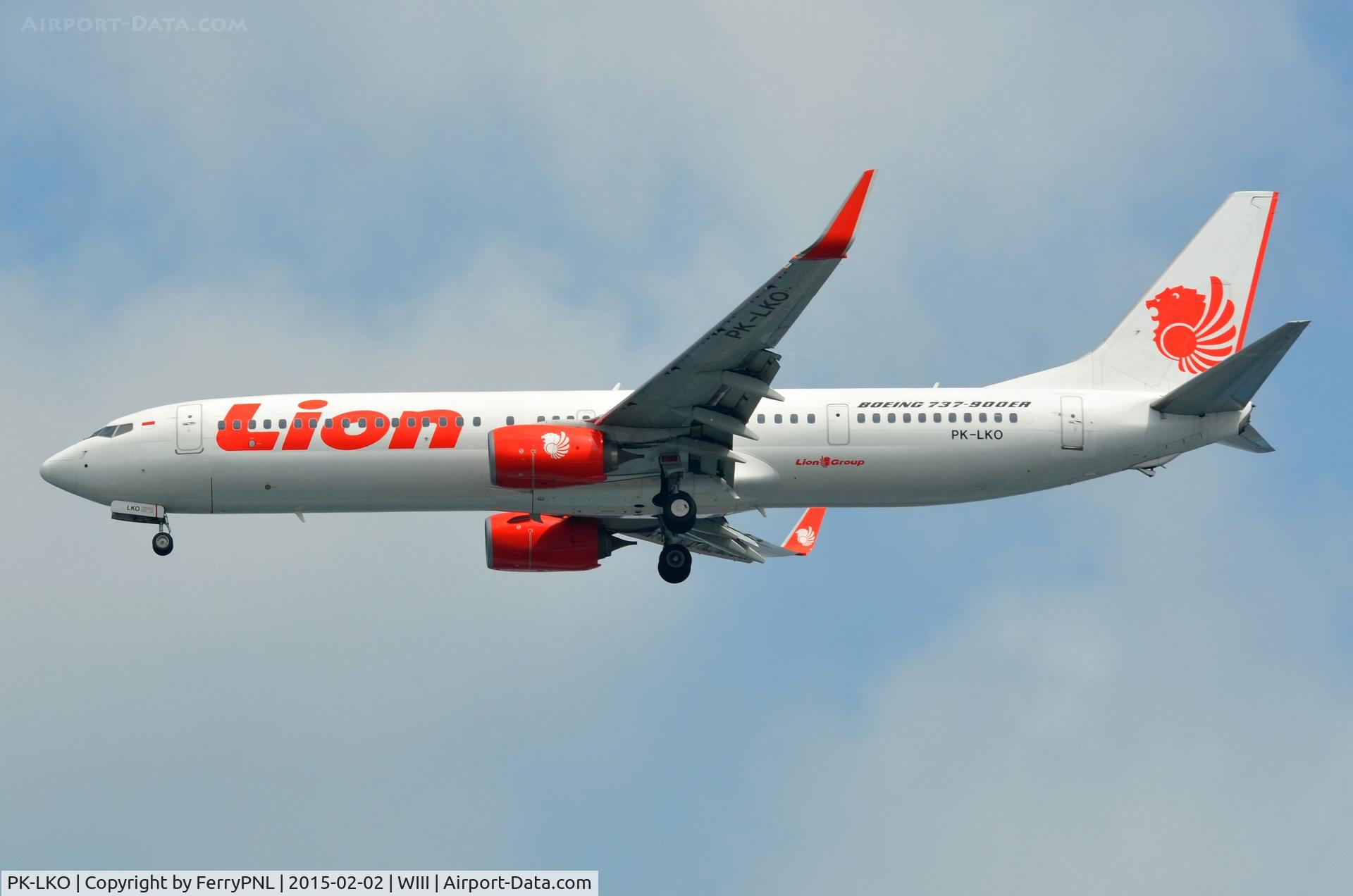 PK-LKO, 2012 Boeing 737-9GP(ER) C/N 38684, Lion Air B739 on short finals to CGK