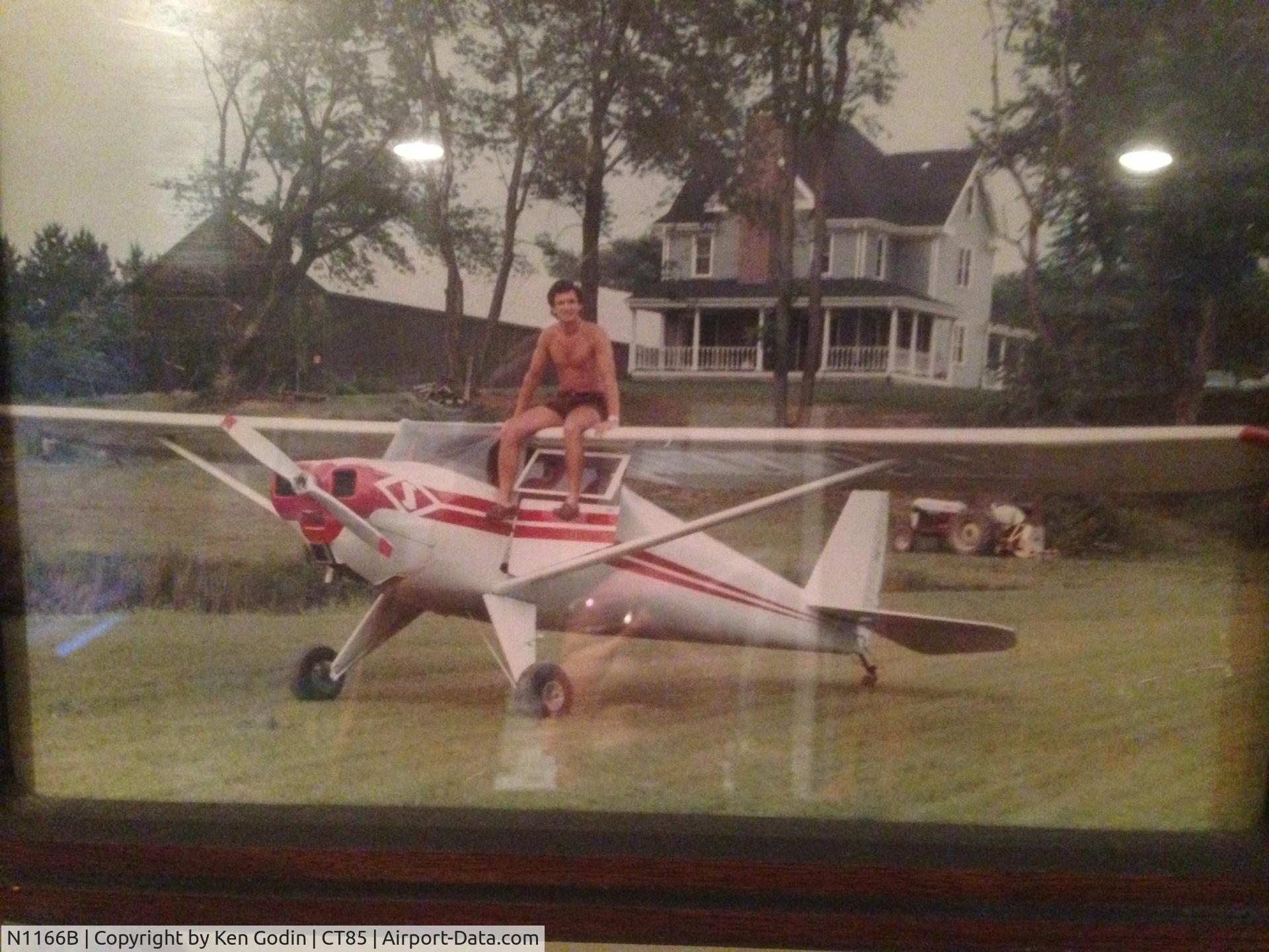 N1166B, 1947 Luscombe 8A C/N 5793, Before the 67  Skymaster, N1166B was on a 1947 Luscombe 8A. This pic was taken at Roberts Farm in E. Windsor, CT in 1986.