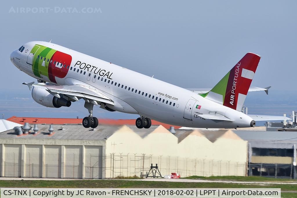 CS-TNX, 2006 Airbus A320-214 C/N 2822, TAP Portugal take off runway 03