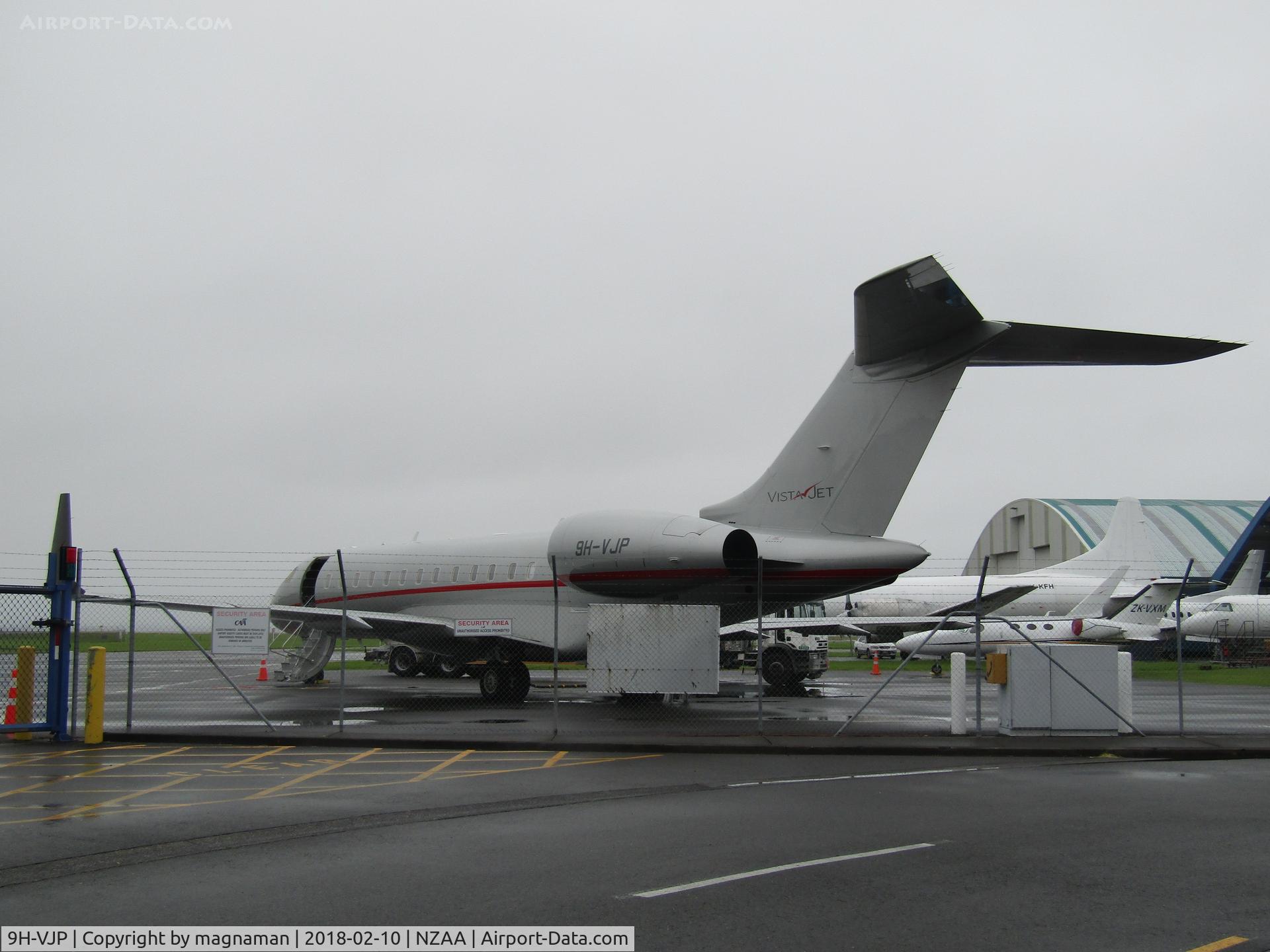 9H-VJP, 2014 Bombardier BD-700-1A10 Global 6000 C/N 9677, about to leave? after being here a week