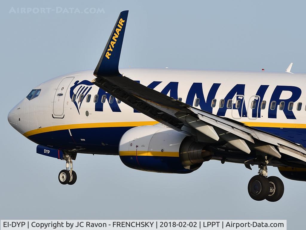 EI-DYP, 2008 Boeing 737-8AS C/N 37515, landing runway 03