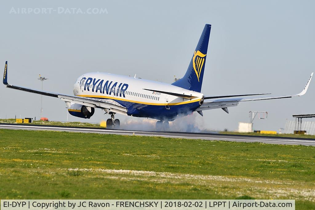 EI-DYP, 2008 Boeing 737-8AS C/N 37515, landing runway 03