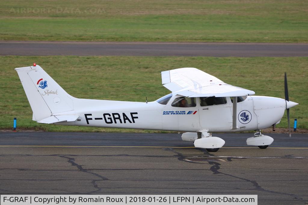 F-GRAF, Cessna 172R C/N 172-80232, Taxiing