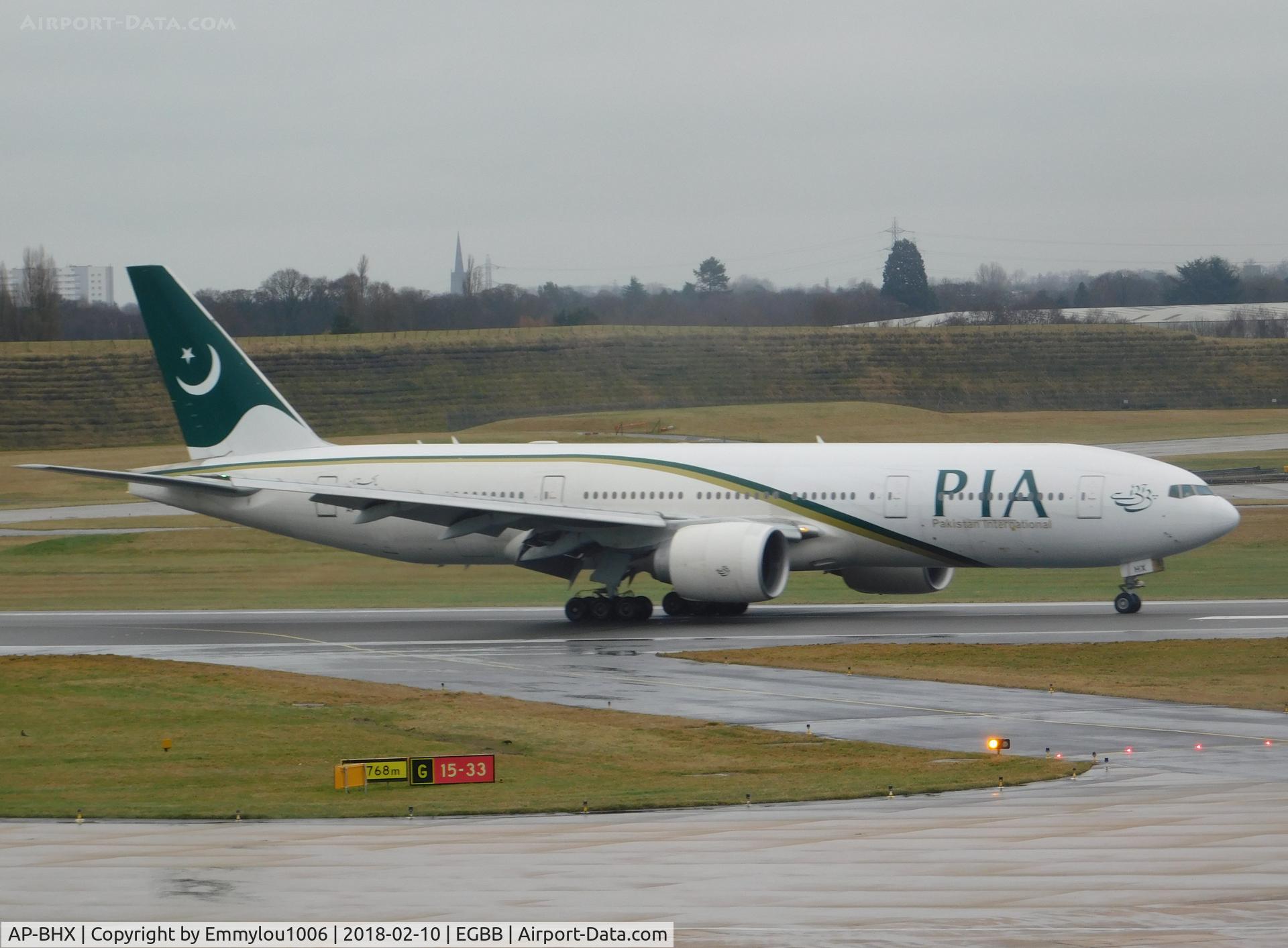 AP-BHX, 2007 Boeing 777-240/ER C/N 35296, FROM FREEPORT CAR PARK