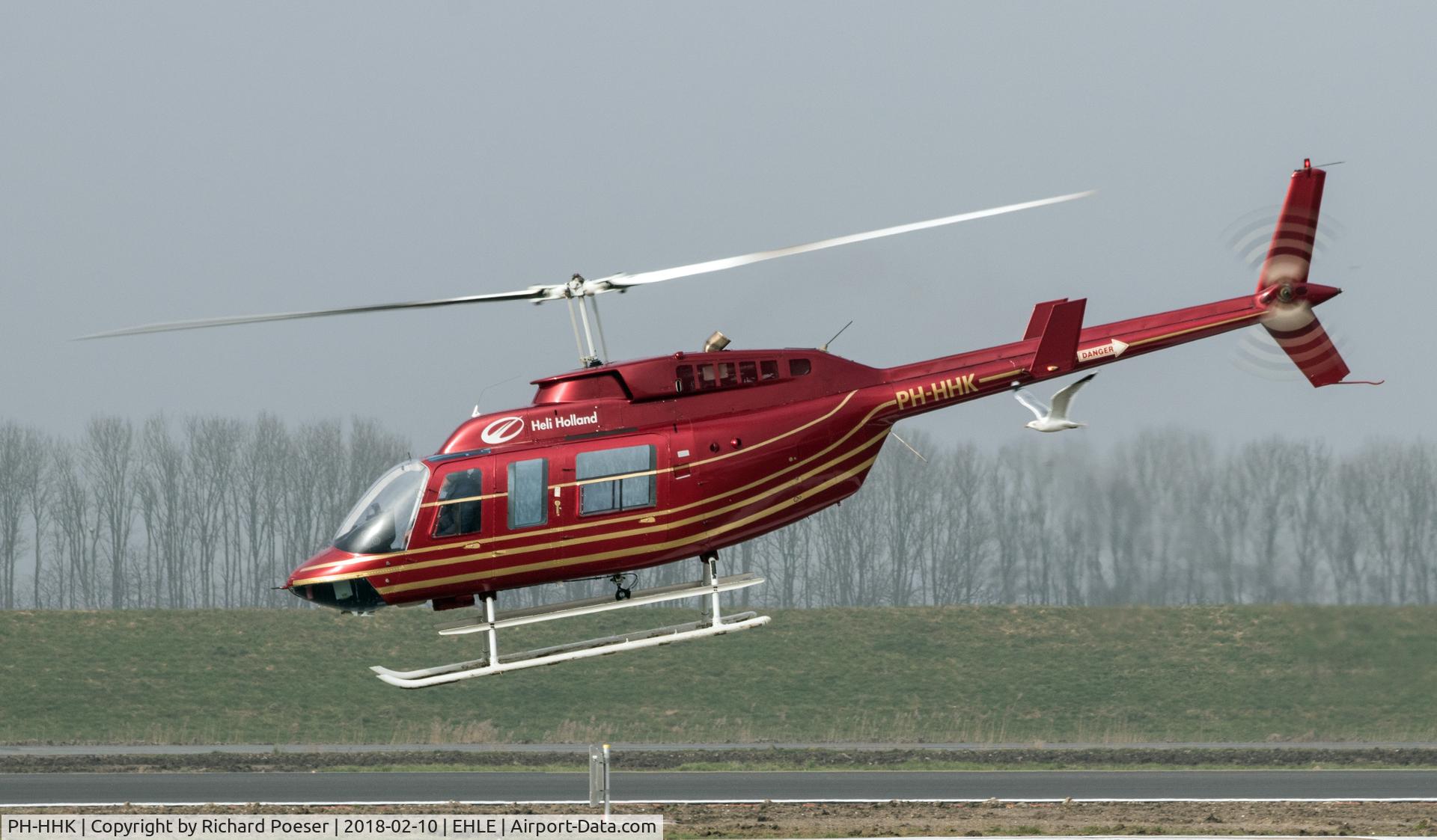 PH-HHK, Bell 206L-1 LongRanger II C/N 45456, Taking off at Lelystad.