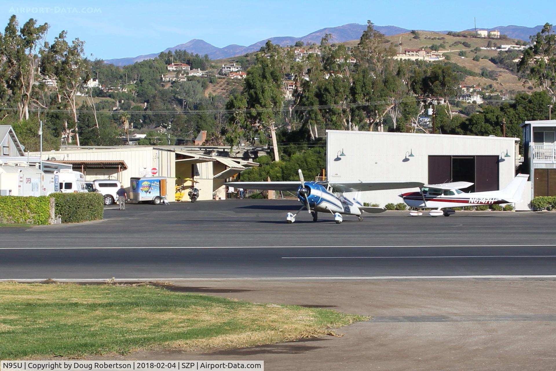 N95U, 1951 Cessna 195A C/N 7714, 1951 Cessna 195A BUSINESSLINER, Jacobs R755A-2 275 Hp, spotting the aircraft