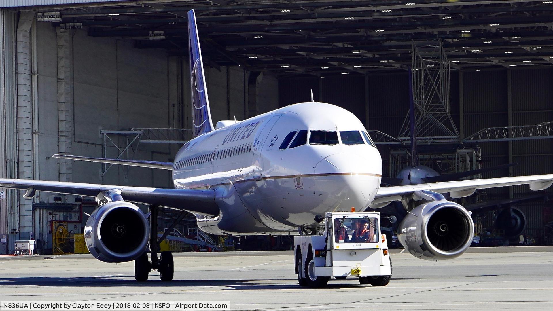 N836UA, 2001 Airbus A319-131 C/N 1460, SFO 2018.