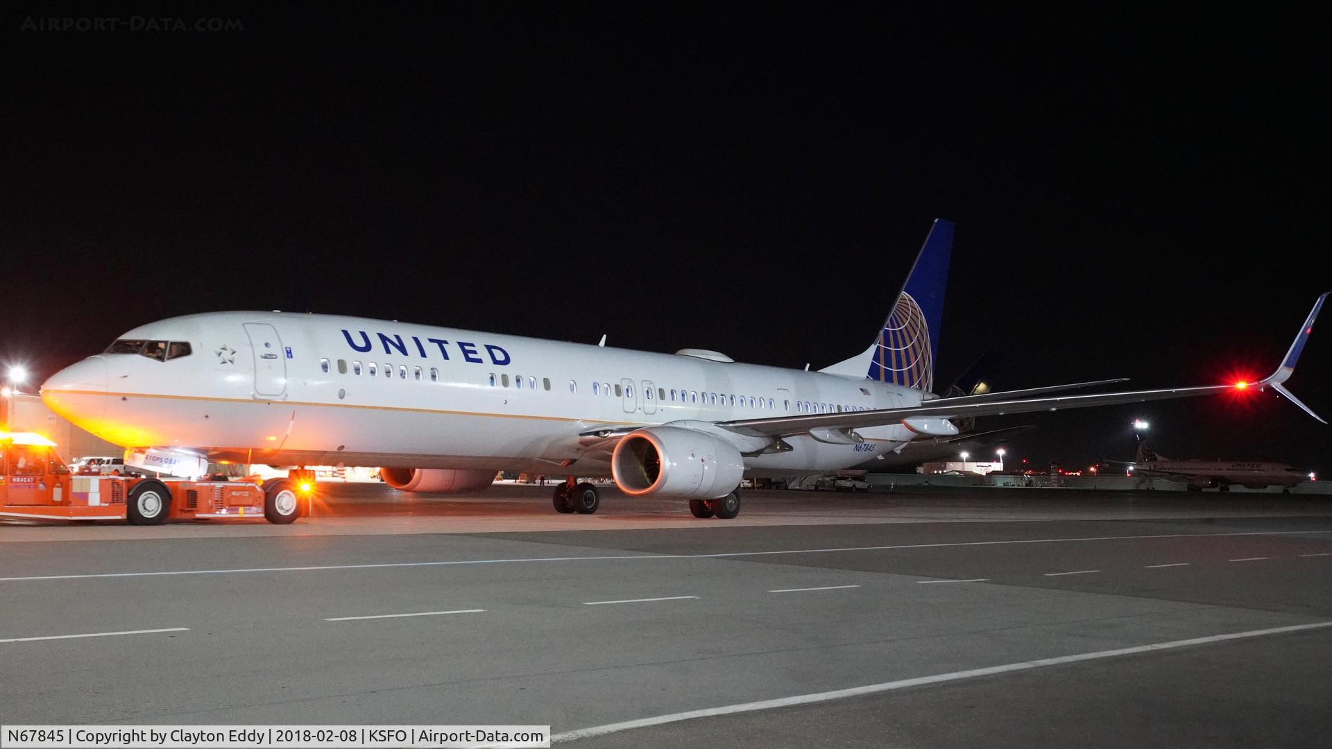 N67845, 2015 Boeing 737-924/ER C/N 42185, SFO 2018.