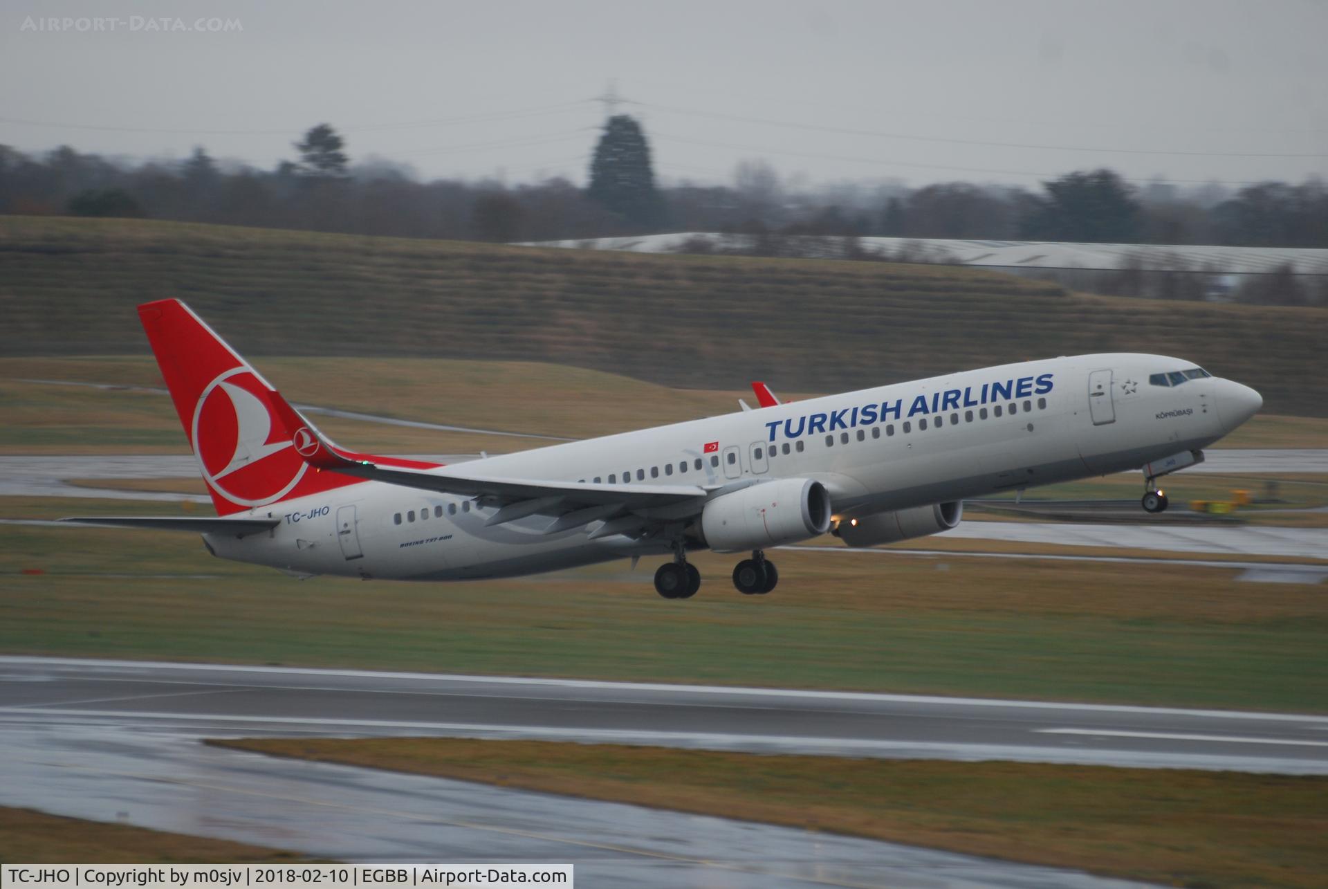 TC-JHO, 2013 Boeing 737-8F2 C/N 40987, From Freeport carpark