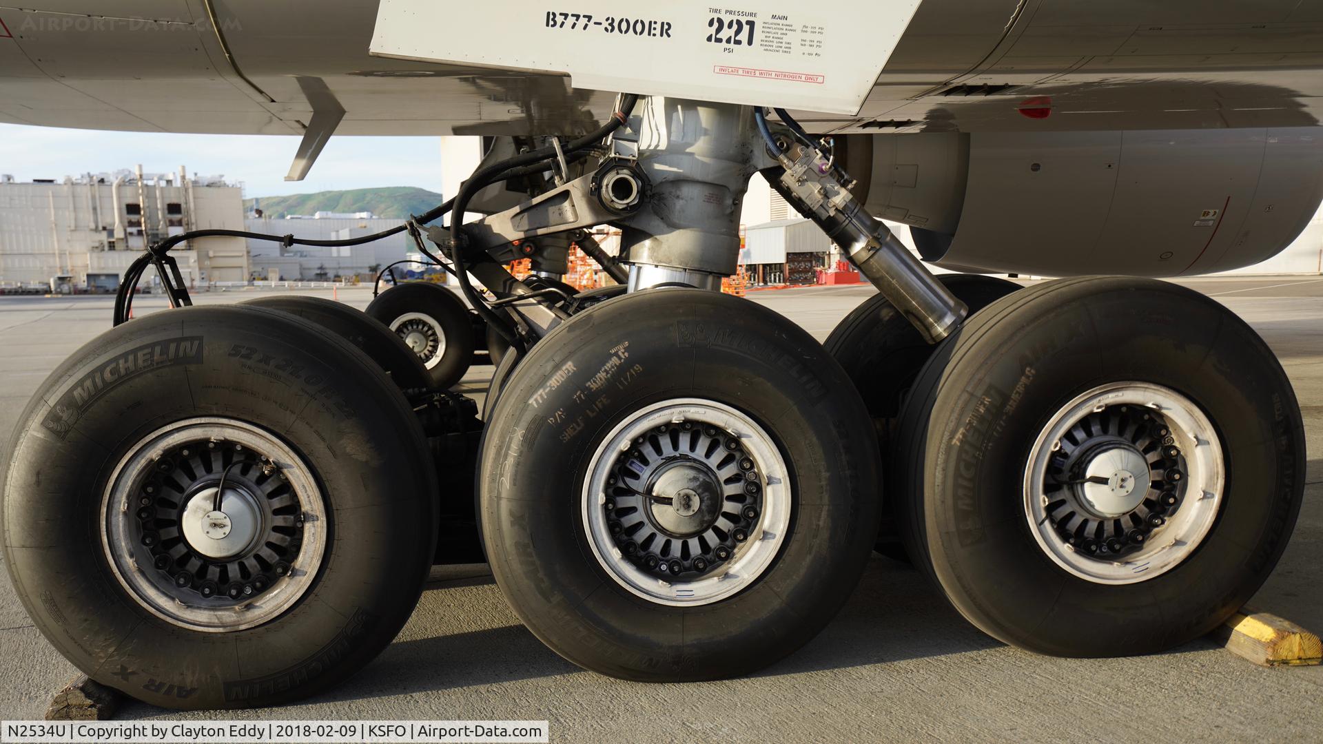 N2534U, 2017 Boeing 777-300/ER C/N 62645, SFO 2018.