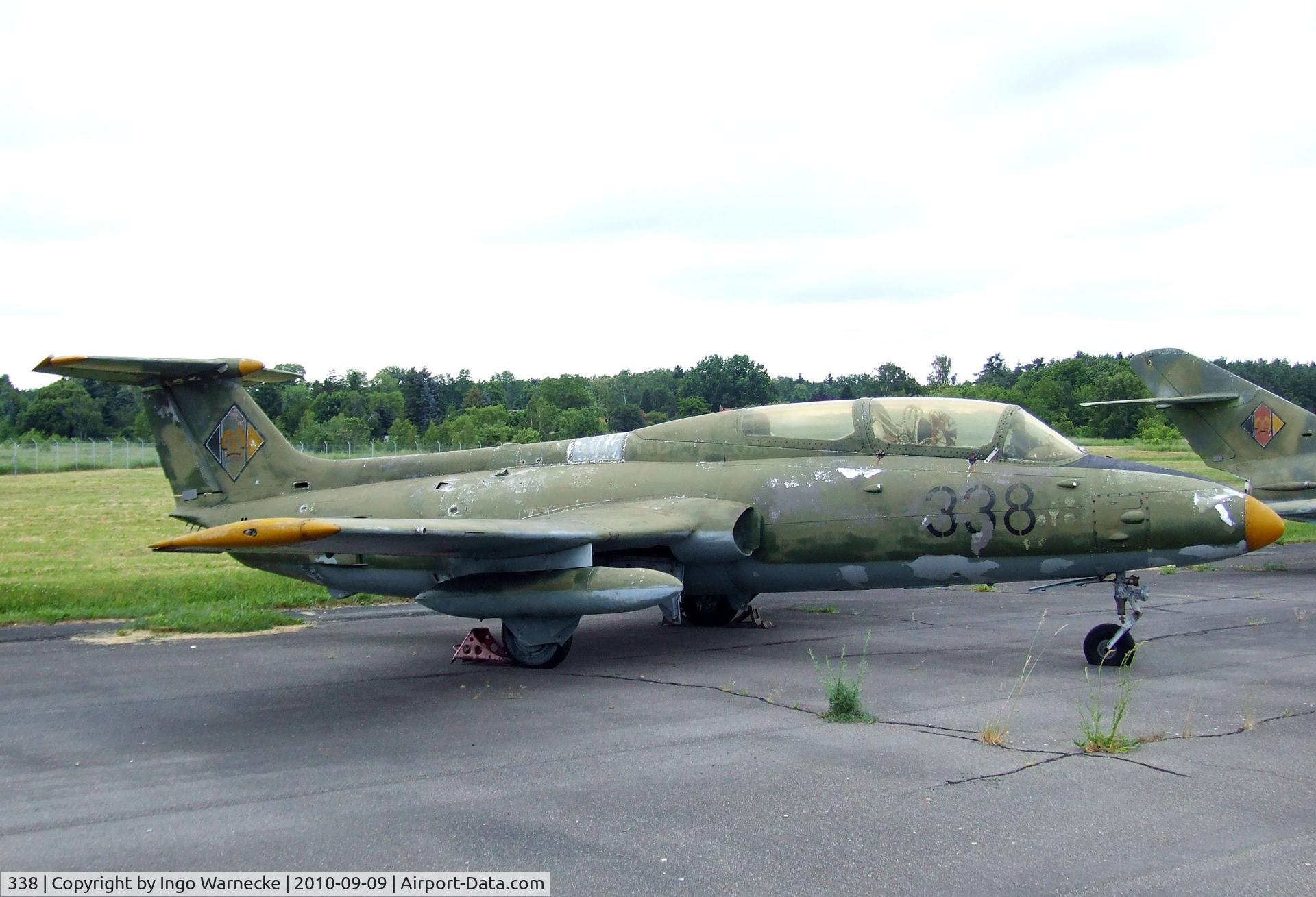 338, 1965 Aero L-29 Delfin C/N 591525, Aero L-29 Delfin MAYA at the Luftwaffenmuseum, Berlin-Gatow