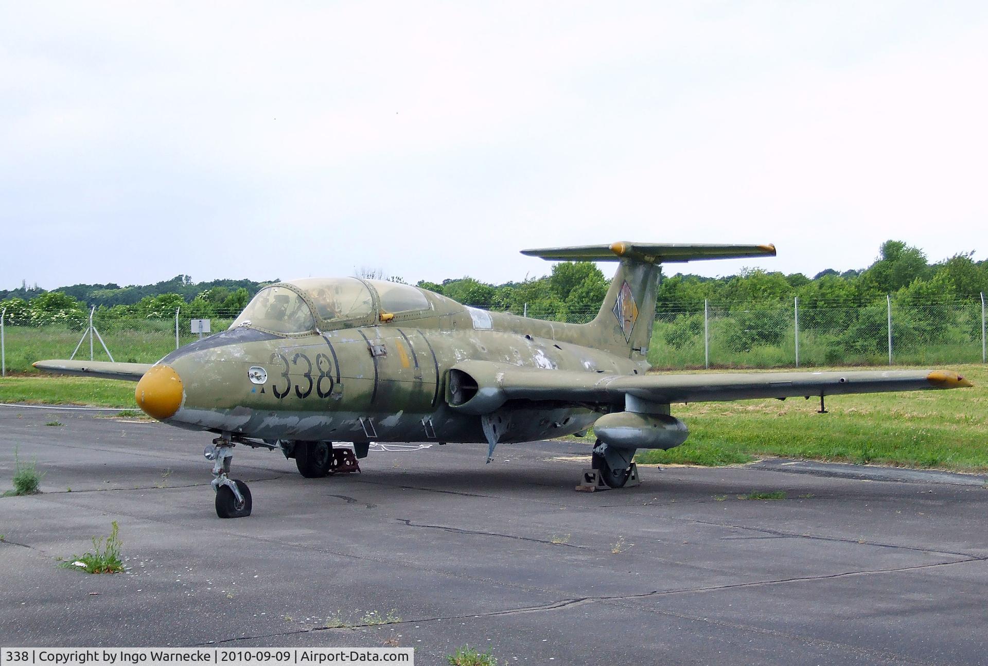 338, 1965 Aero L-29 Delfin C/N 591525, Aero L-29 Delfin MAYA at the Luftwaffenmuseum, Berlin-Gatow