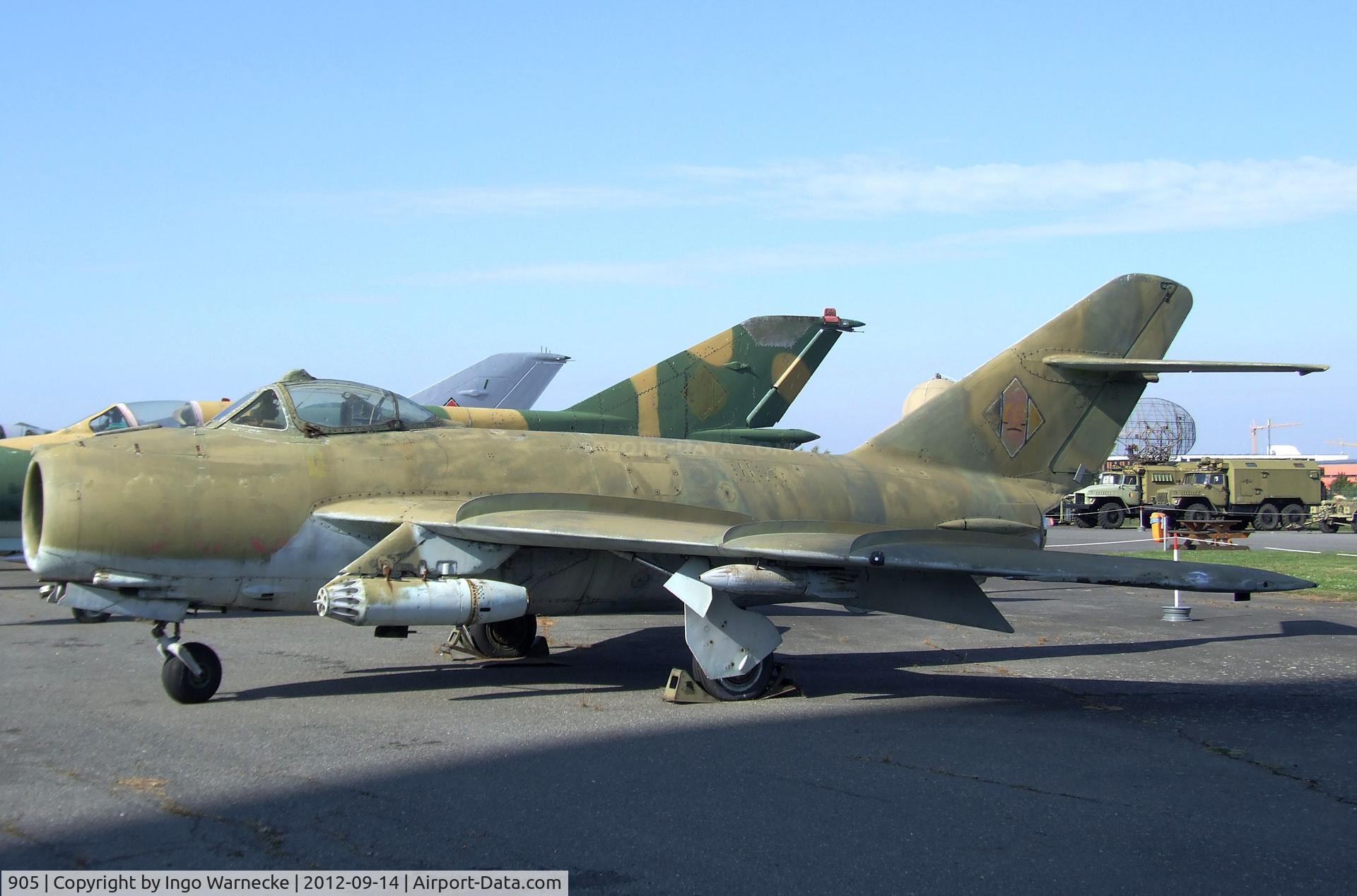 905, 1957 PZL-Mielec Lim-5 (MiG-17F) C/N 1C0820, PZL-Mielec Lim-5 (MiG-17F FRESCO-C) at the Luftwaffenmuseum, Berlin-Gatow
