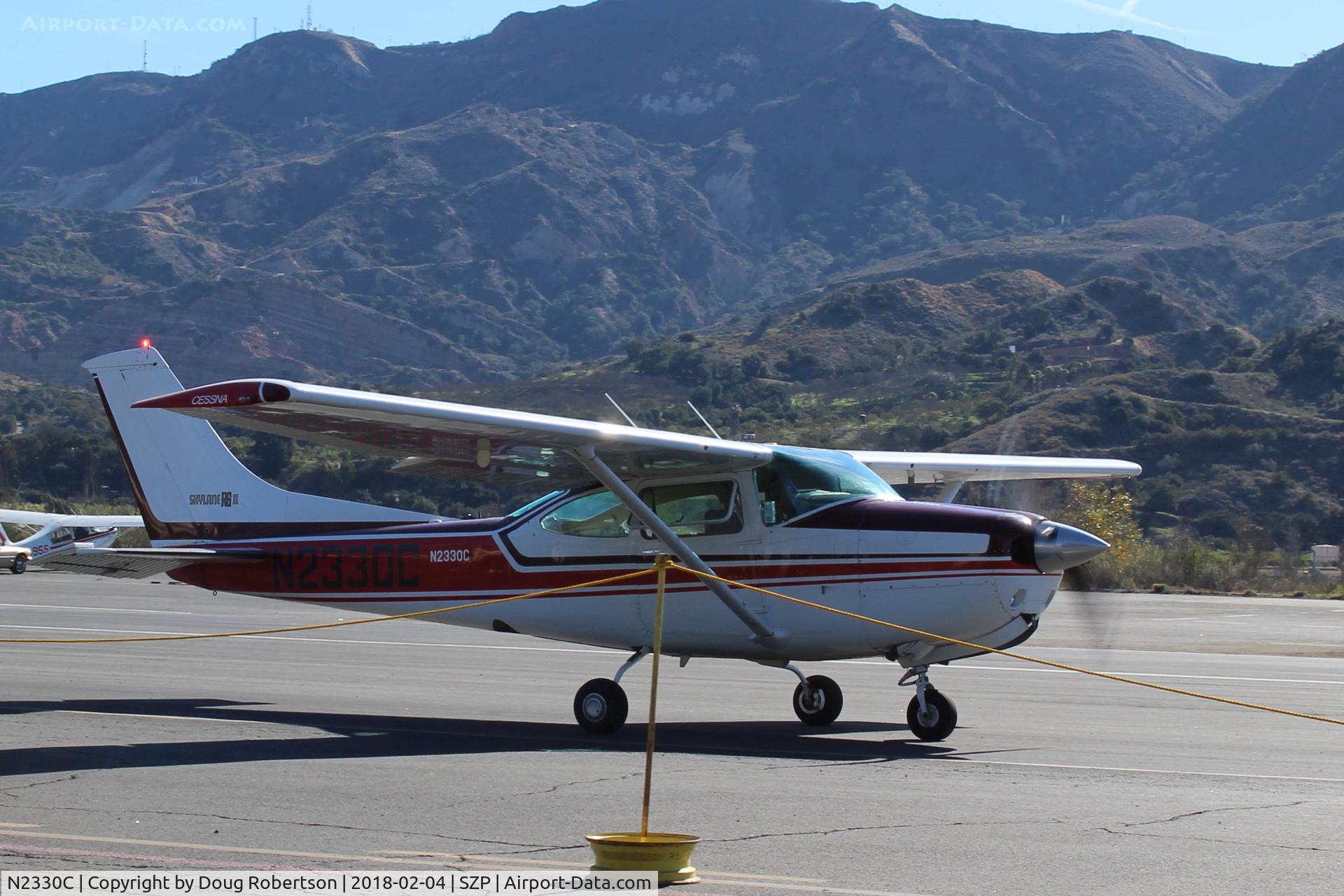 N2330C, 1978 Cessna R182 Skylane RG C/N R18200151, 1978 Cessna 182 SKYLANE RGII , Lycoming IO-540-J3C5D 235 Hp, taxi to Rwy 04
