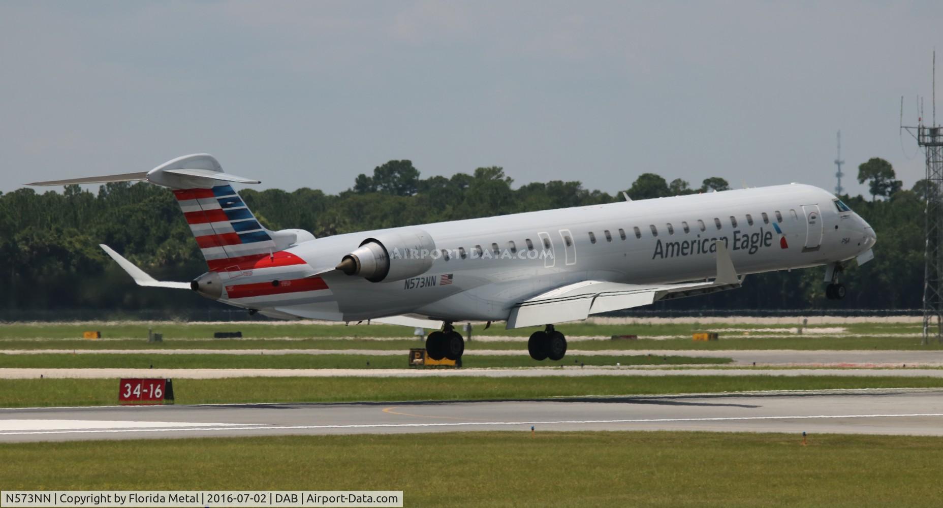 N573NN, 2015 Bombardier CRJ-900LR (CL-600-2D24) C/N 15362, American Eagle