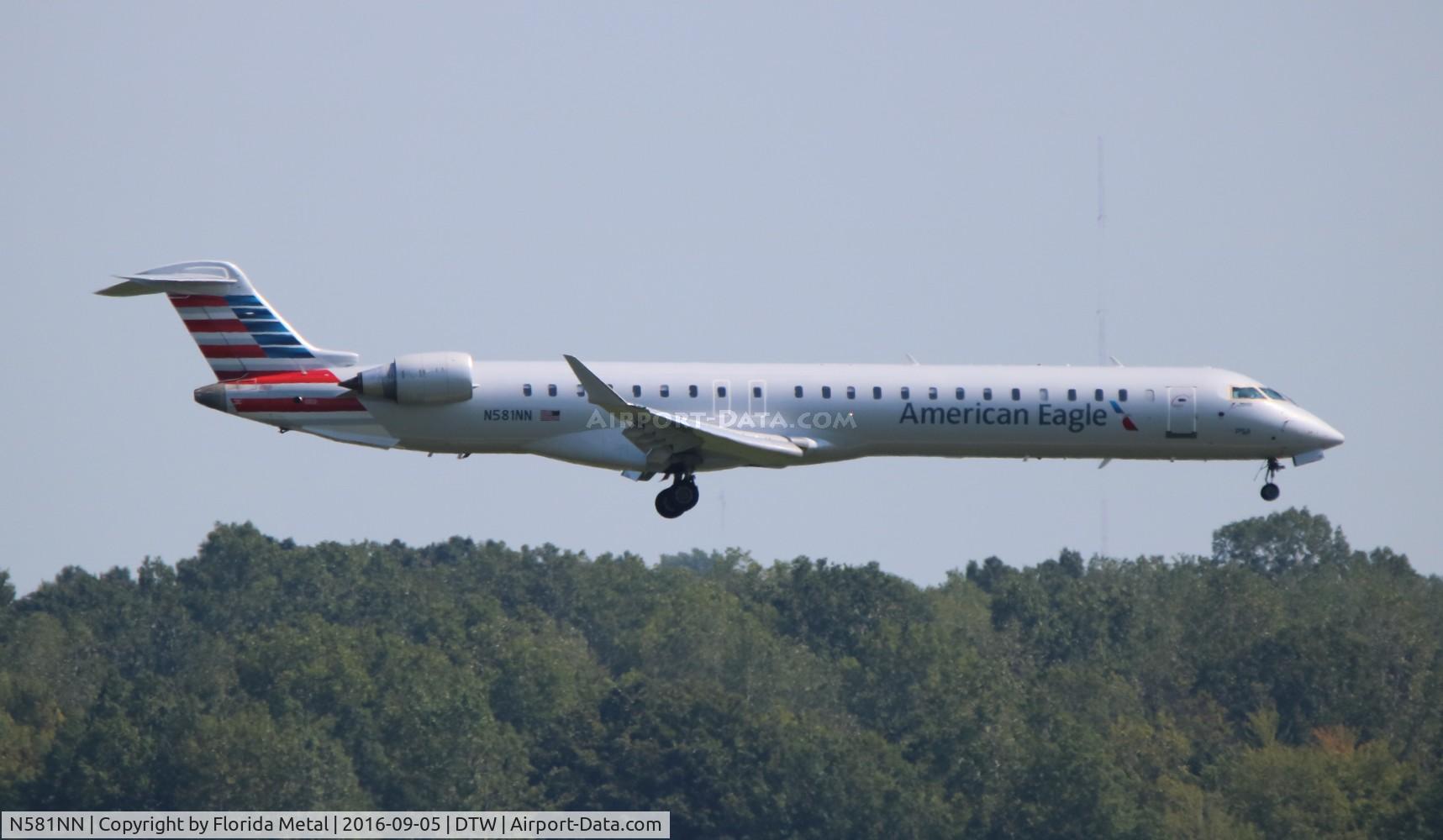 N581NN, 2015 Bombardier CRJ-900 (CL-600-2D24) C/N 15384, American Eagle