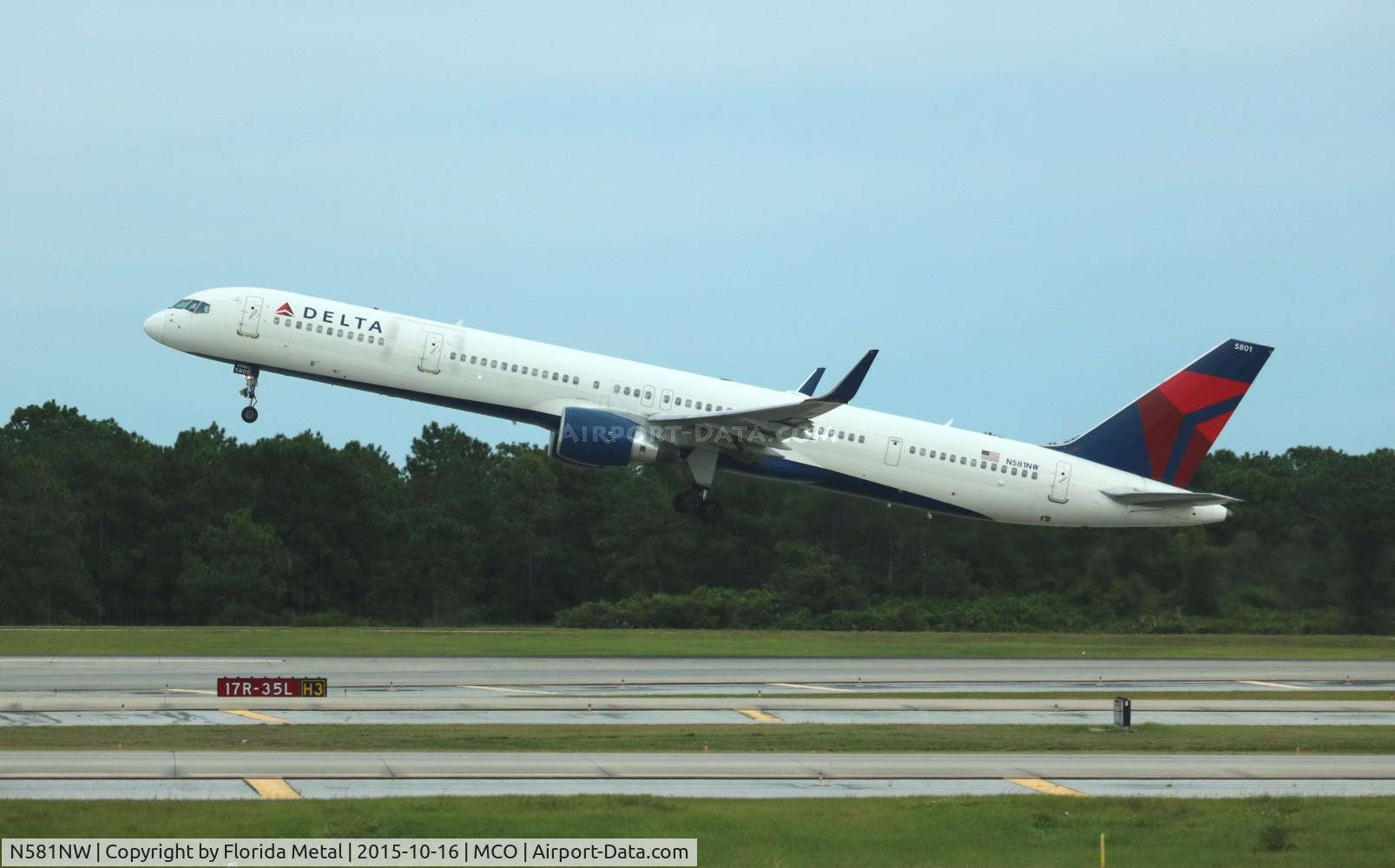 N581NW, 2002 Boeing 757-351 C/N 32982, Delta