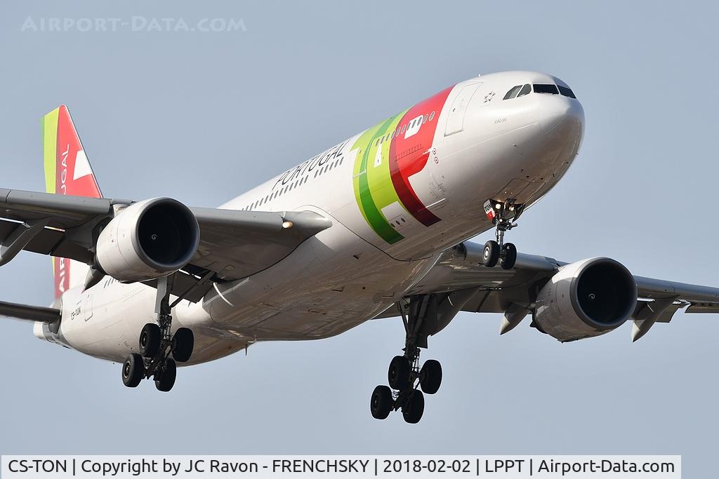 CS-TON, 2008 Airbus A330-202 C/N 904, 