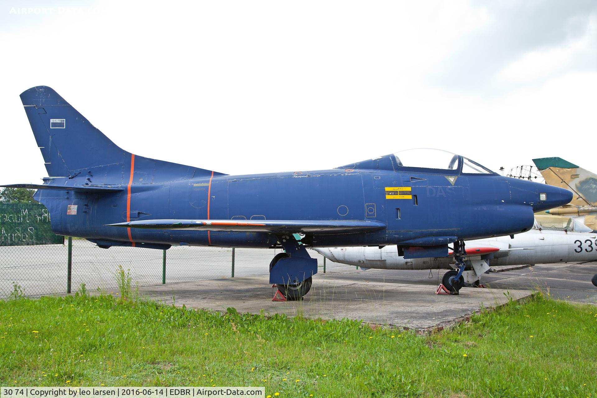 30 74, Fiat G-91R/3 C/N 336, Rothenburg 14.6.2016