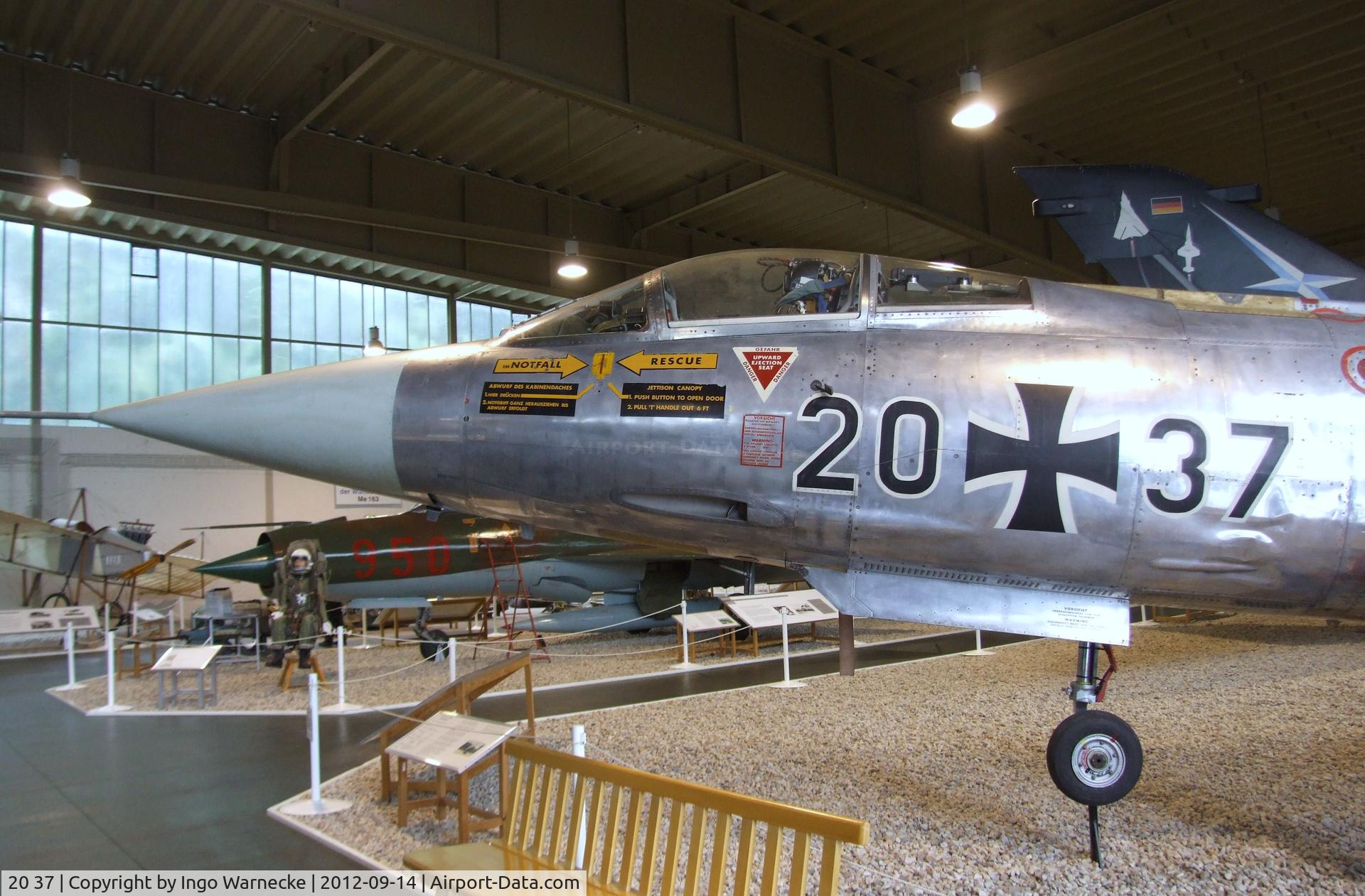 20 37, Lockheed F-104G Starfighter C/N 683-2044, Lockheed F-104G Starfighter at the Luftwaffenmuseum, Berlin-Gatow