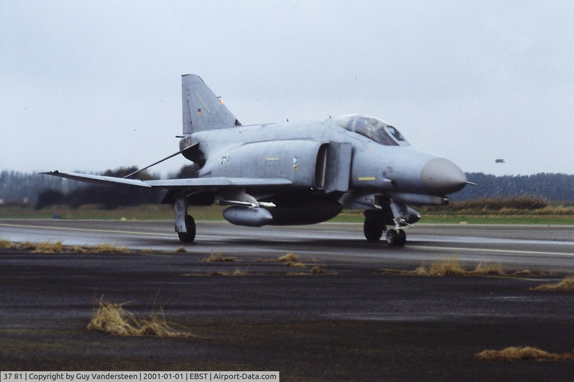37 81, 1972 McDonnell Douglas F-4F Phantom II C/N 4549, 37+81 taxi at EBST Sept 1994