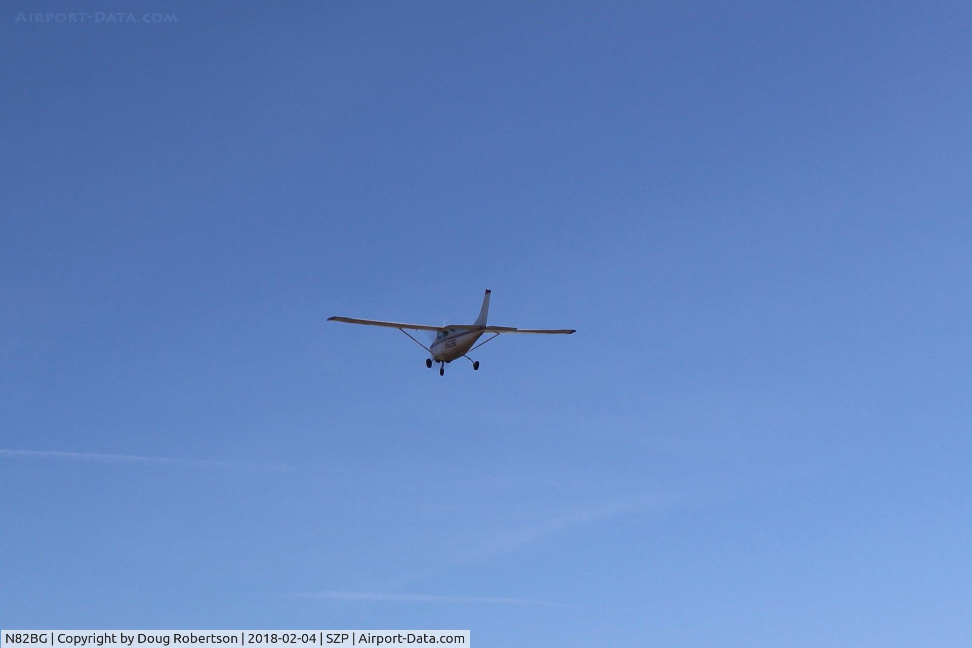 N82BG, 1964 Cessna 182G Skylane C/N 18255427, 1964 Cessna 182G SKYLANE, Continental O-470 230 Hp, takeoff climb Rwy 04