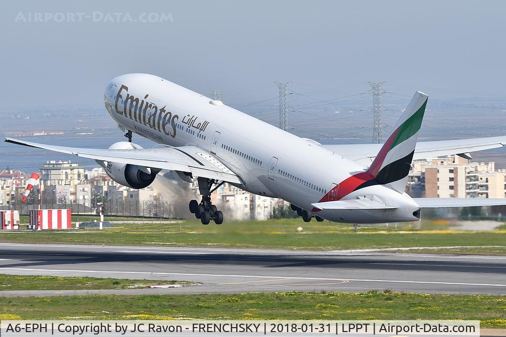A6-EPH, 2015 Boeing 777-31H/ER C/N 42327, take off runway 03 to Dubai
