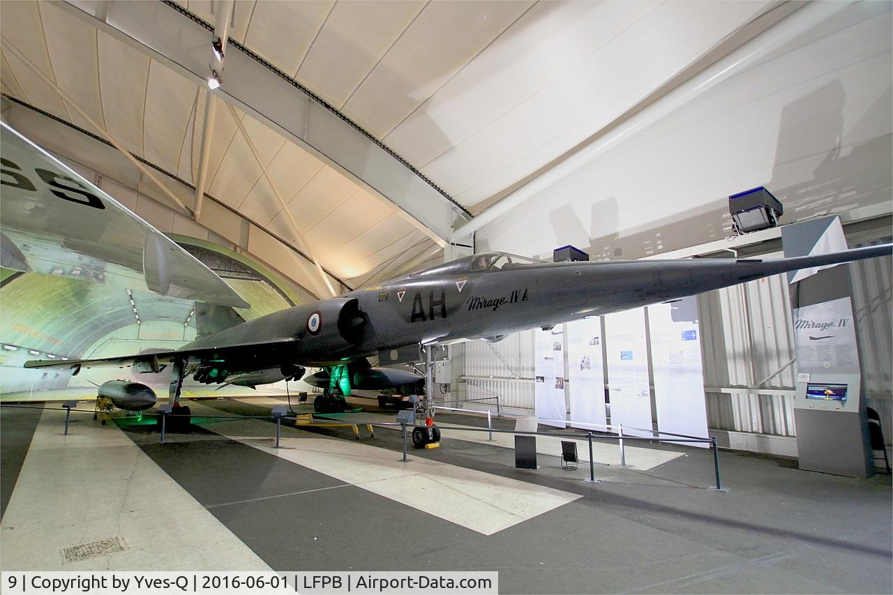 9, Dassault Mirage IVA C/N 9, Dassault Mirage IV A, Air & Space Museum Paris-Le Bourget Airport (LFPB-LBG)