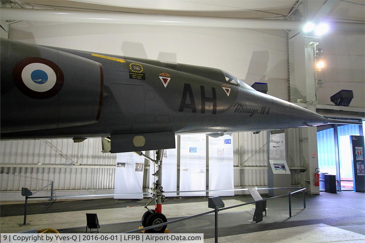 9, Dassault Mirage IVA C/N 9, Dassault Mirage IV A, Air & Space Museum Paris-Le Bourget Airport (LFPB-LBG)