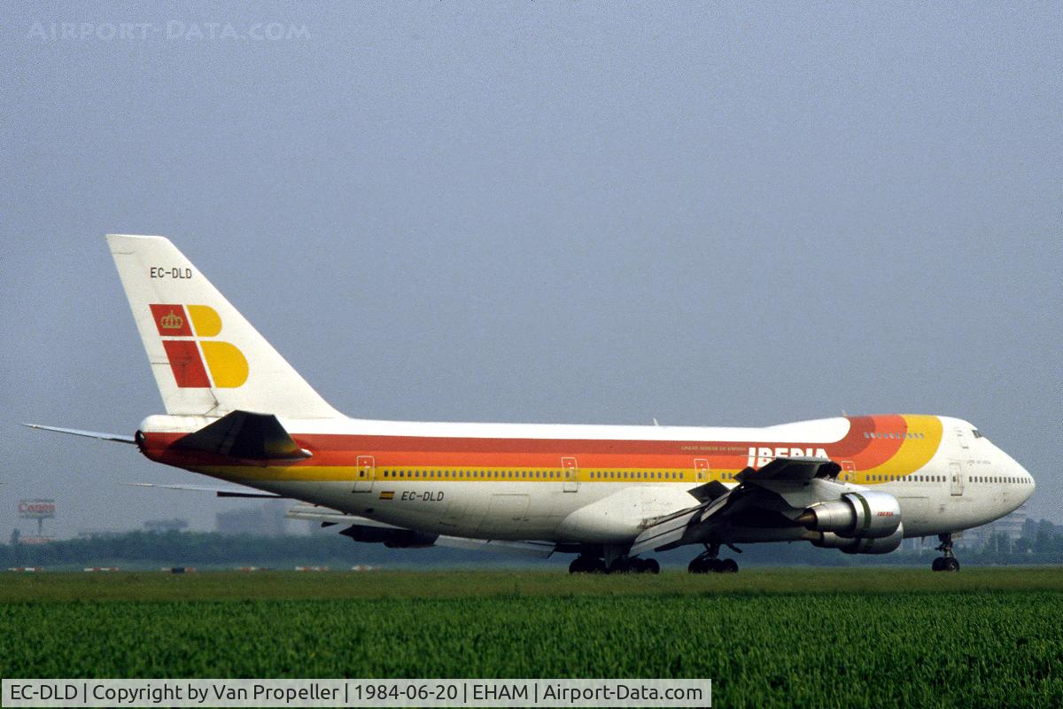 EC-DLD, 1981 Boeing 747-256B C/N 22455, Iberia Boeing 747-256B landing at Schiphol airport, the Netherlands, 1984
