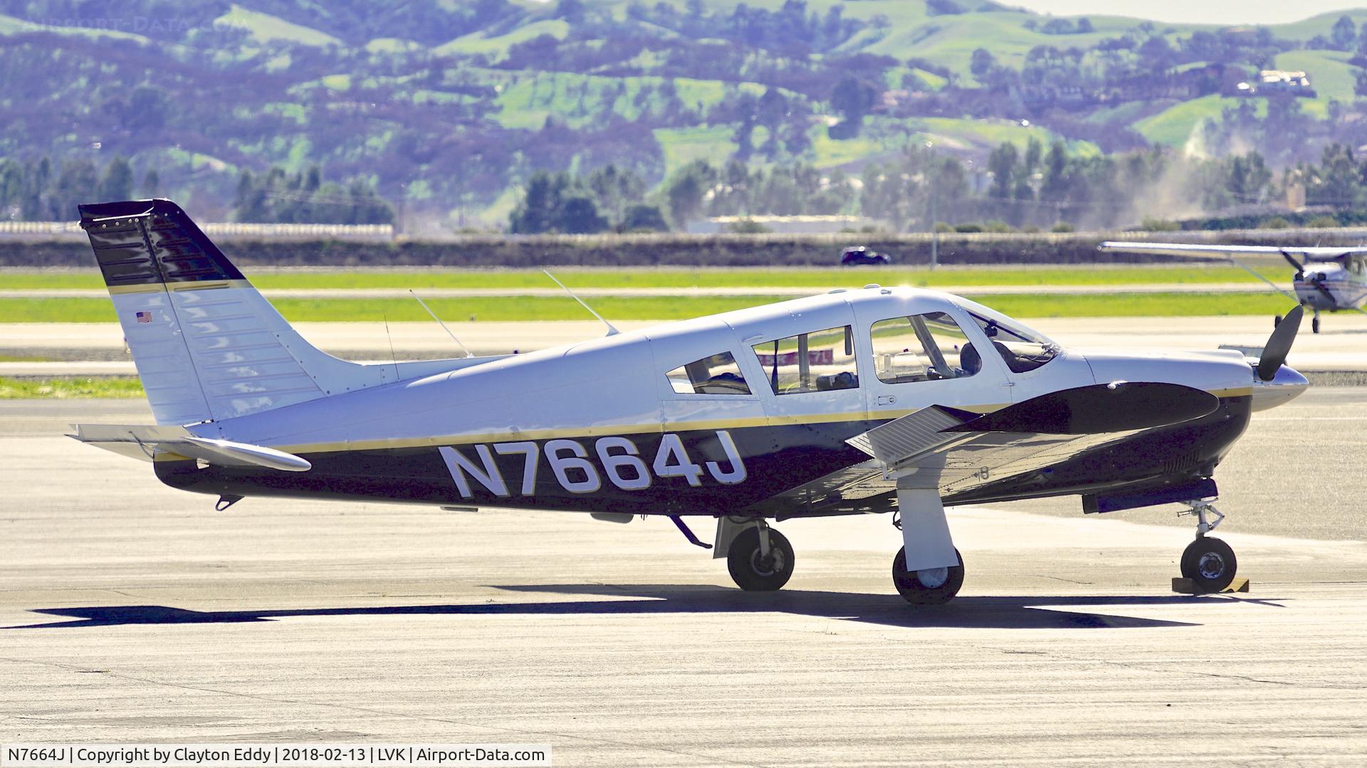 N7664J, 1970 Piper PA-28R-180 Cherokee Arrow C/N 28R-31063, Livermore Airport California 2018.
