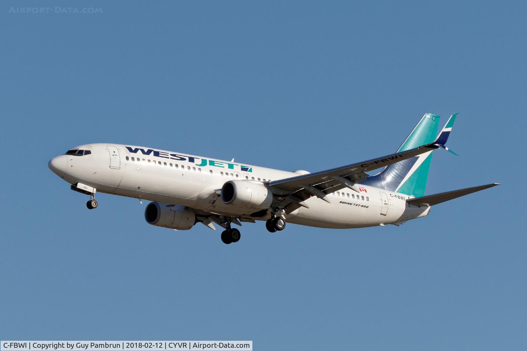 C-FBWI, 2013 Boeing 737-8CT C/N 39090, Landing