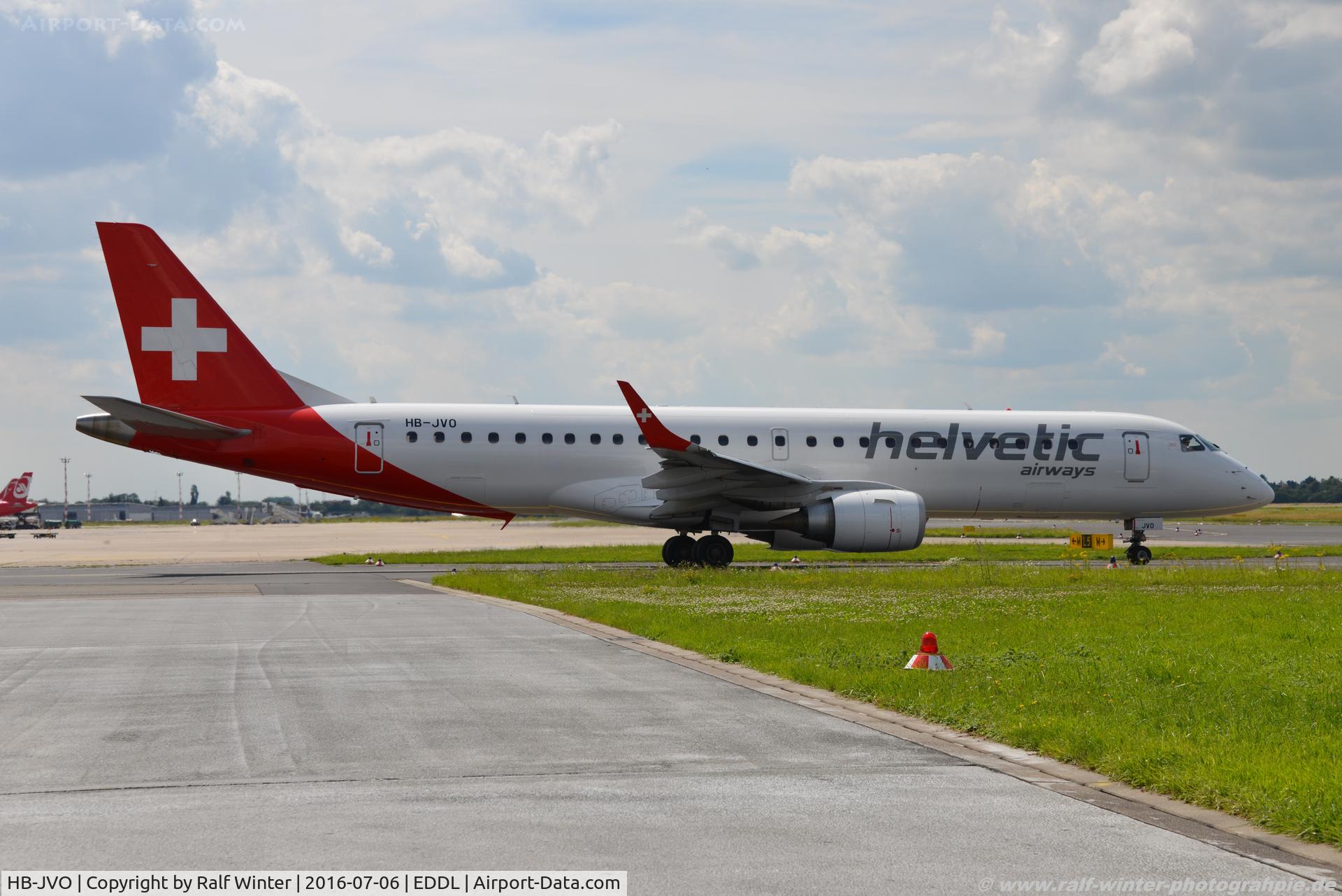 HB-JVO, 2009 Embraer 190LR (ERJ-190-100LR) C/N 19000294, Embraer ERJ-190LR 190-100LR - 2L OAW Helvetic Airways - 19000294 - HB-JVO - 06.07.2016 - DUS