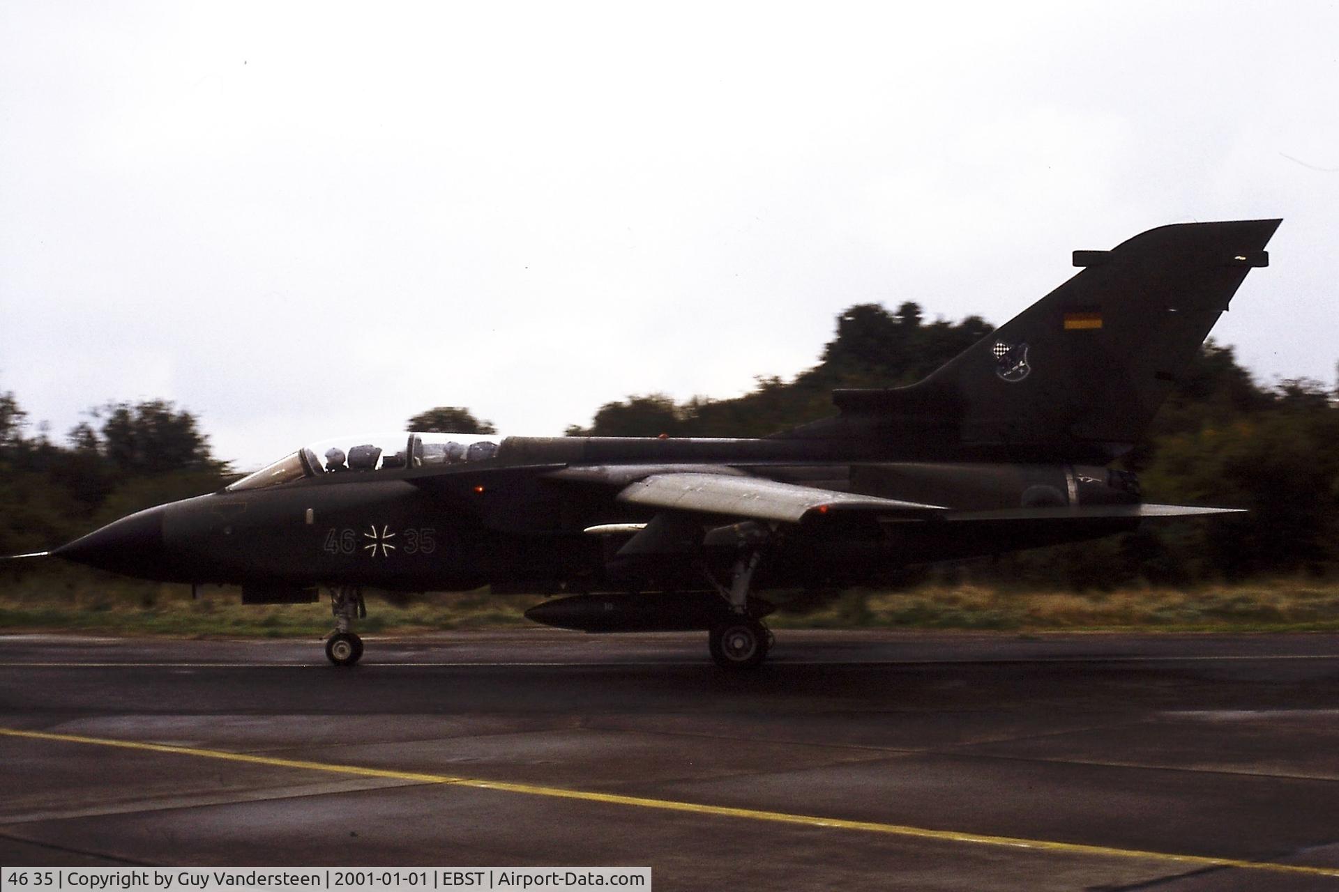 46 35, Panavia Tornado ECR C/N 848/GS268/4335, GAF PA200 46+35 taxi @ EBST
