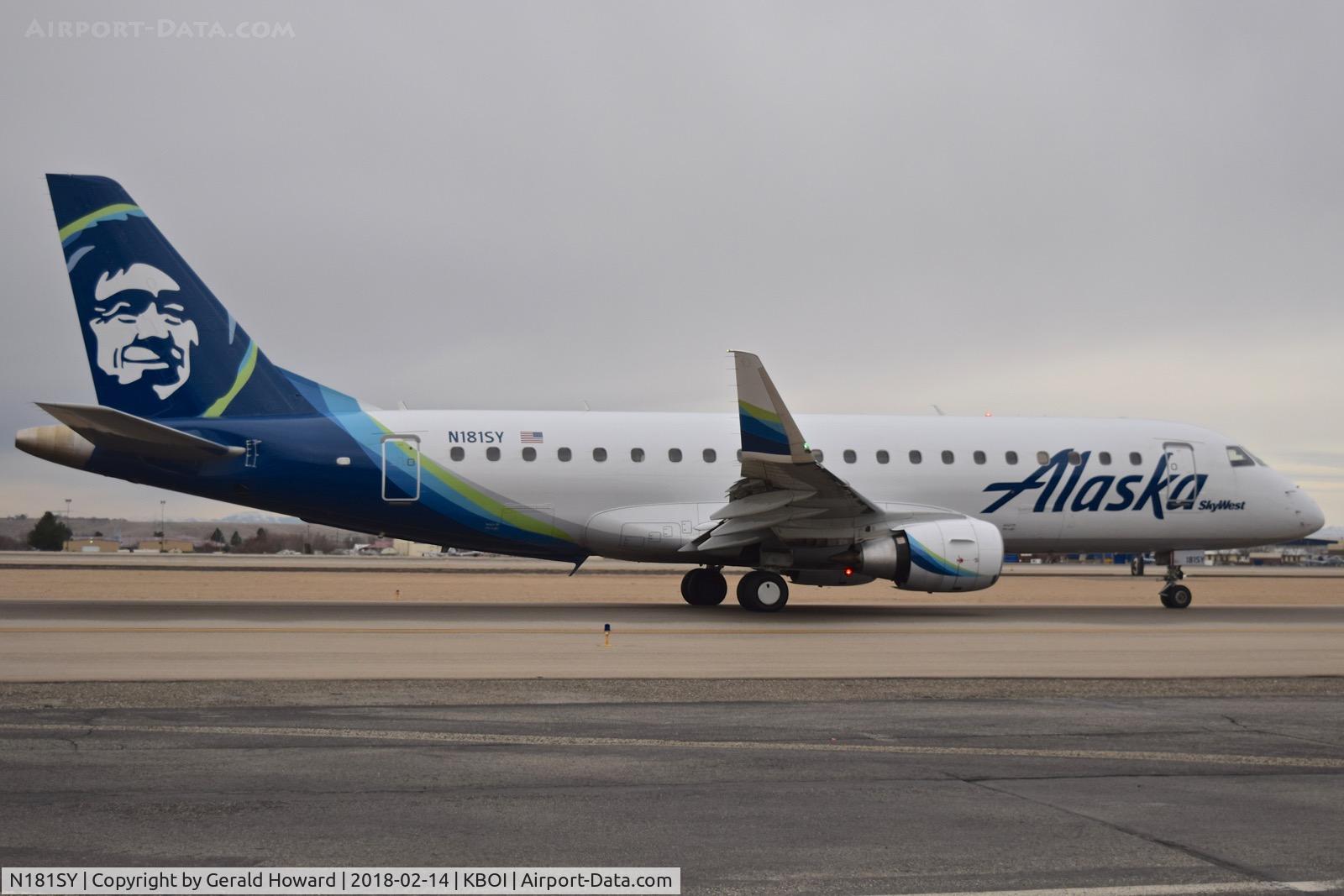 N181SY, 2016 Embraer 175LR (ERJ-170-200LR) C/N 17000574, Taxiing on Alpha for RWY 10L.