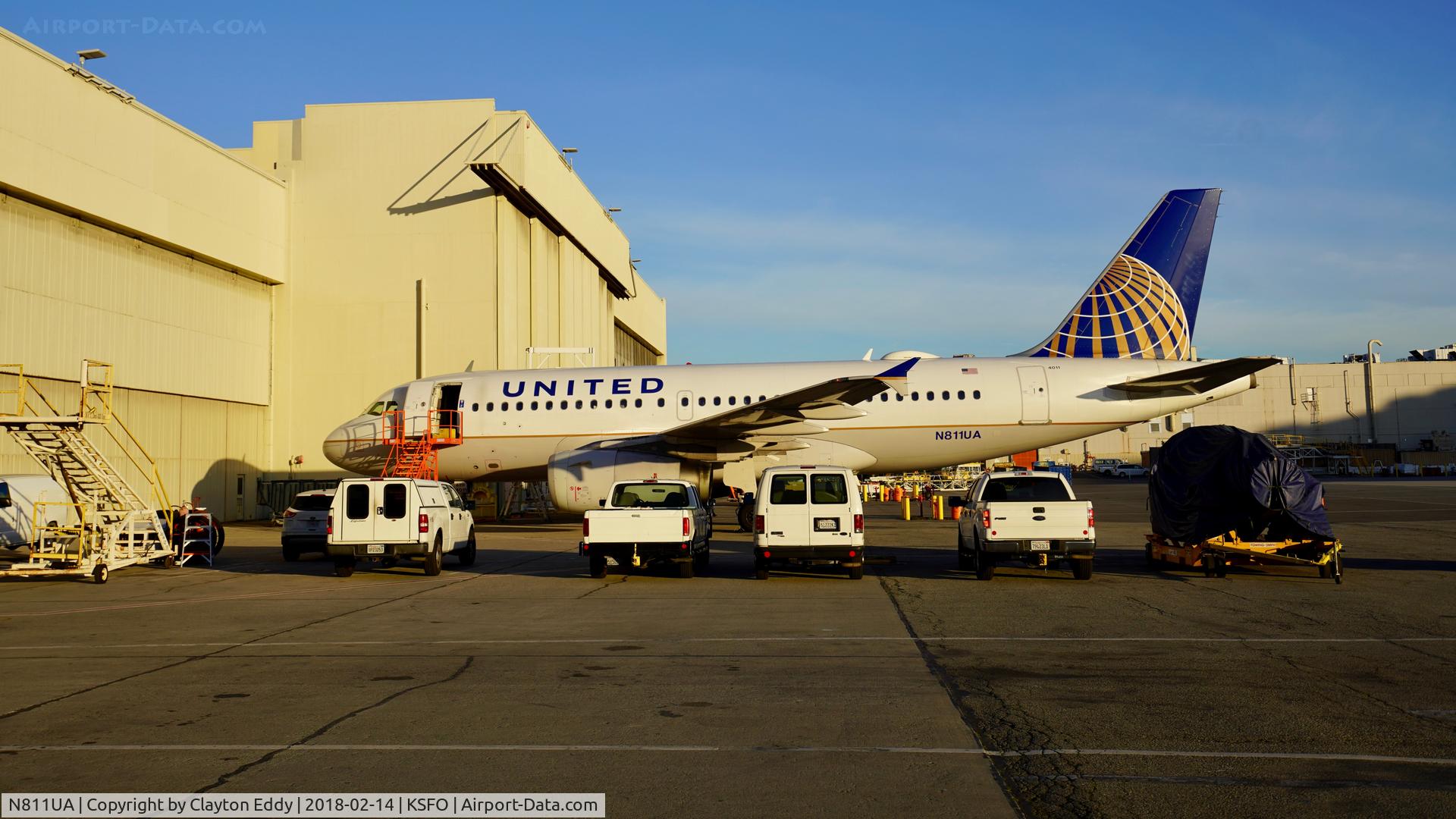 N811UA, 1998 Airbus A319-131 C/N 847, San Francisco Airport. 2018.