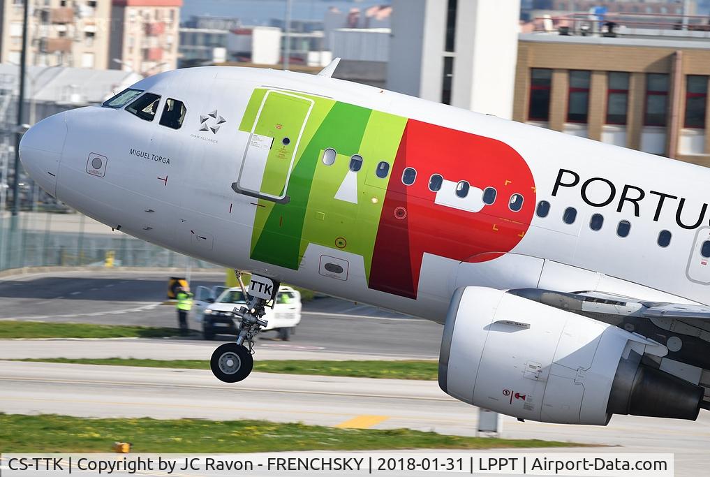 CS-TTK, 1999 Airbus A319-111 C/N 1034, 