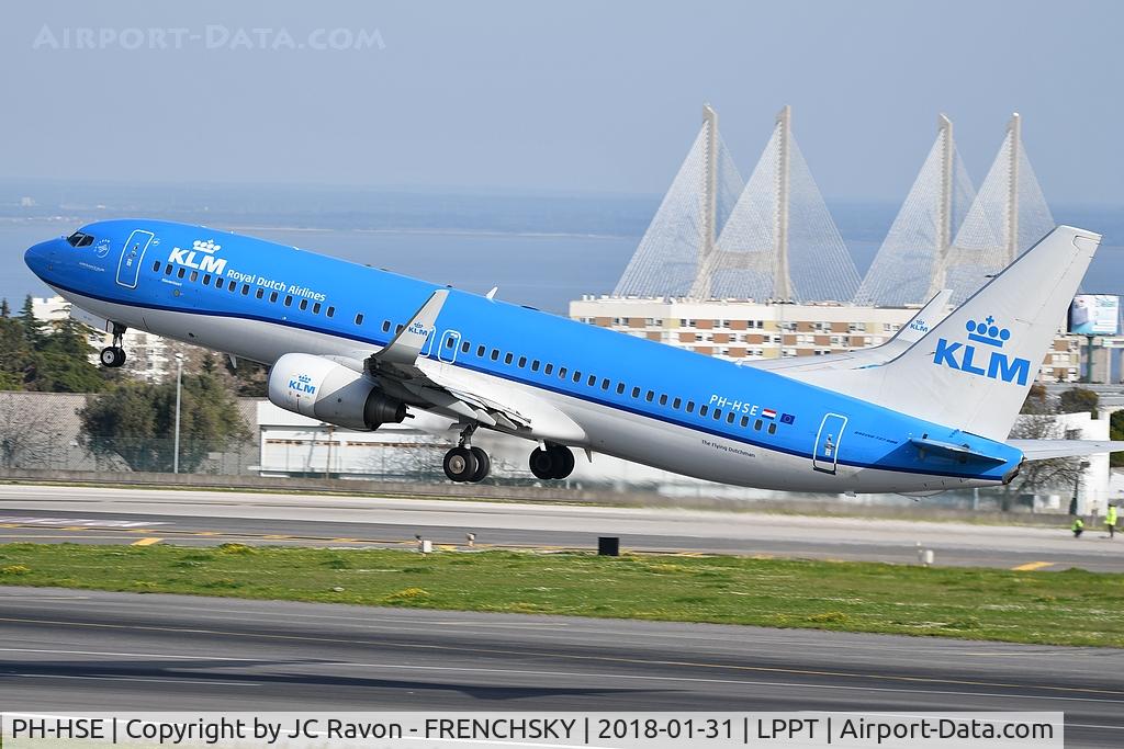 PH-HSE, 2011 Boeing 737-8K2 C/N 39259, take off runway 03
