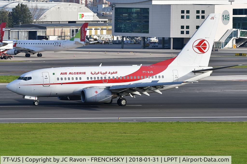 7T-VJS, 2002 Boeing 737-6D6 C/N 30210, landing from Alger