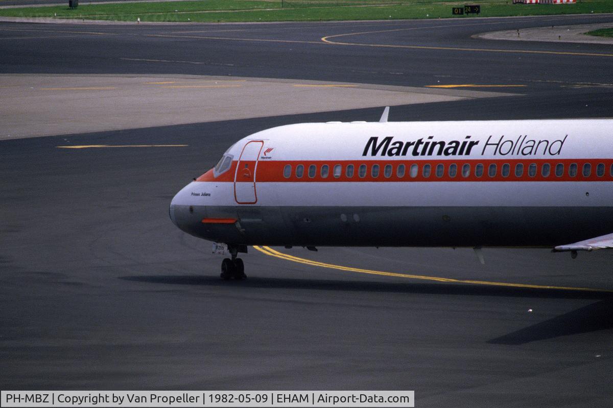 PH-MBZ, 1983 McDonnell Douglas MD-82 (DC-9-82) C/N 49144, Martinair Holland MD-82 taxiing at Schiphol airport, the Netherlands, 1982