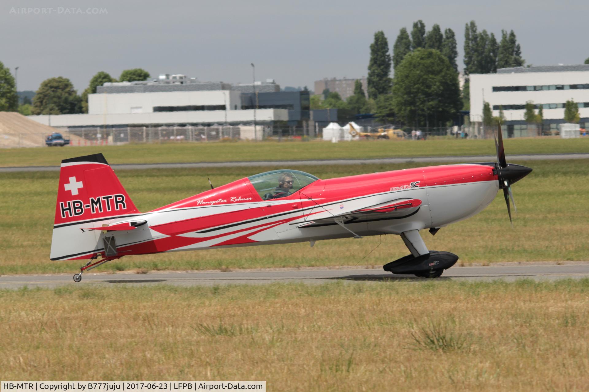 HB-MTR, 2011 Extra EA-330SC C/N SC027, with Catherine Maunoury