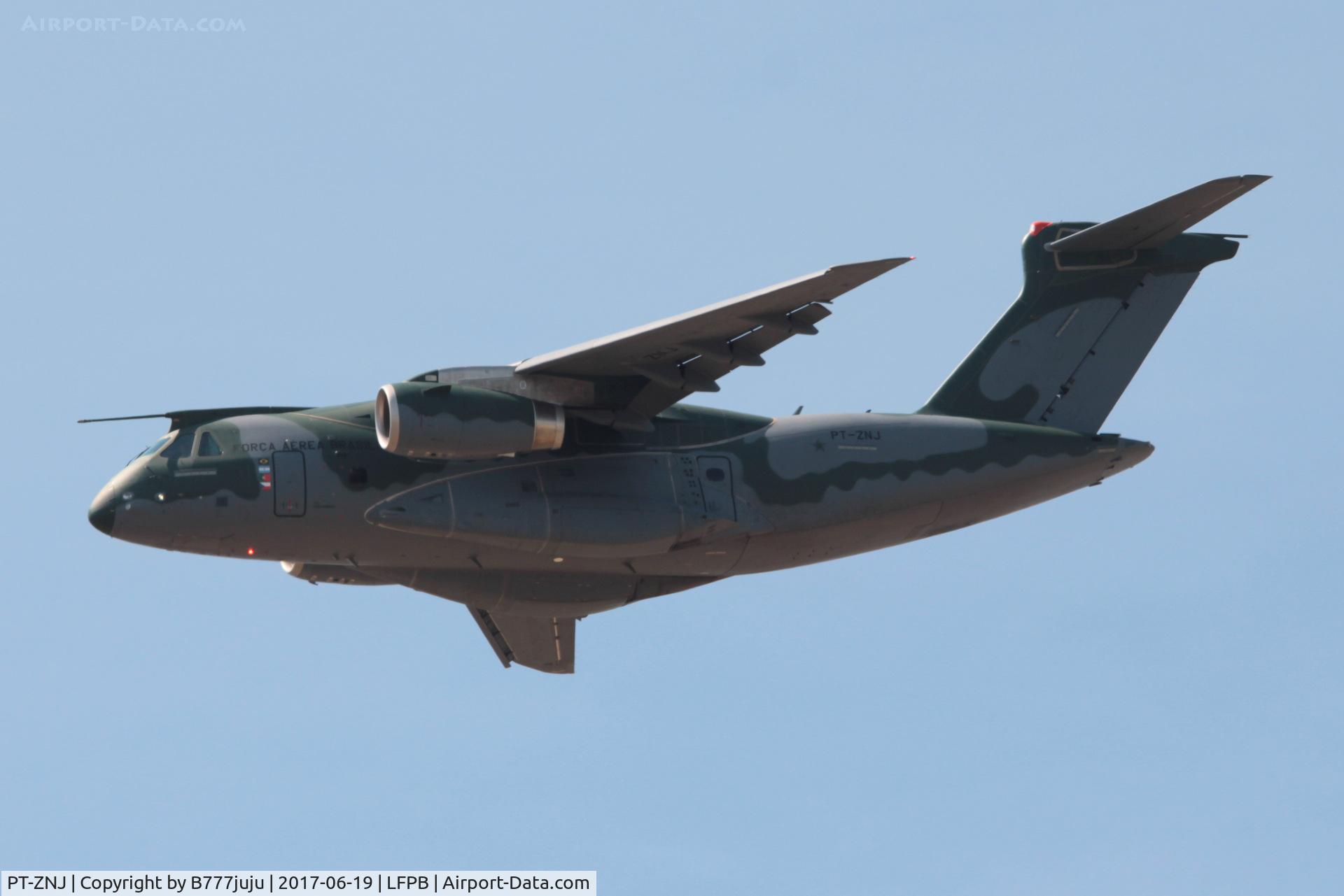 PT-ZNJ, 2014 Embraer KC-390 (EMB-390) C/N 39000002, on display at SIAE 2017